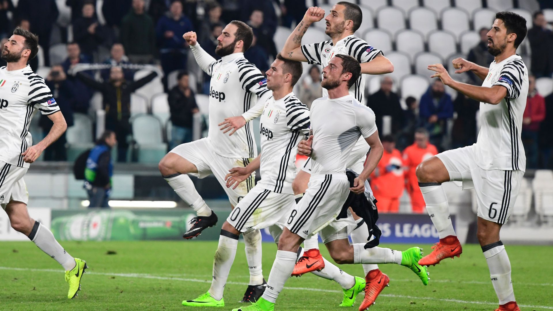 Juventus celebrating