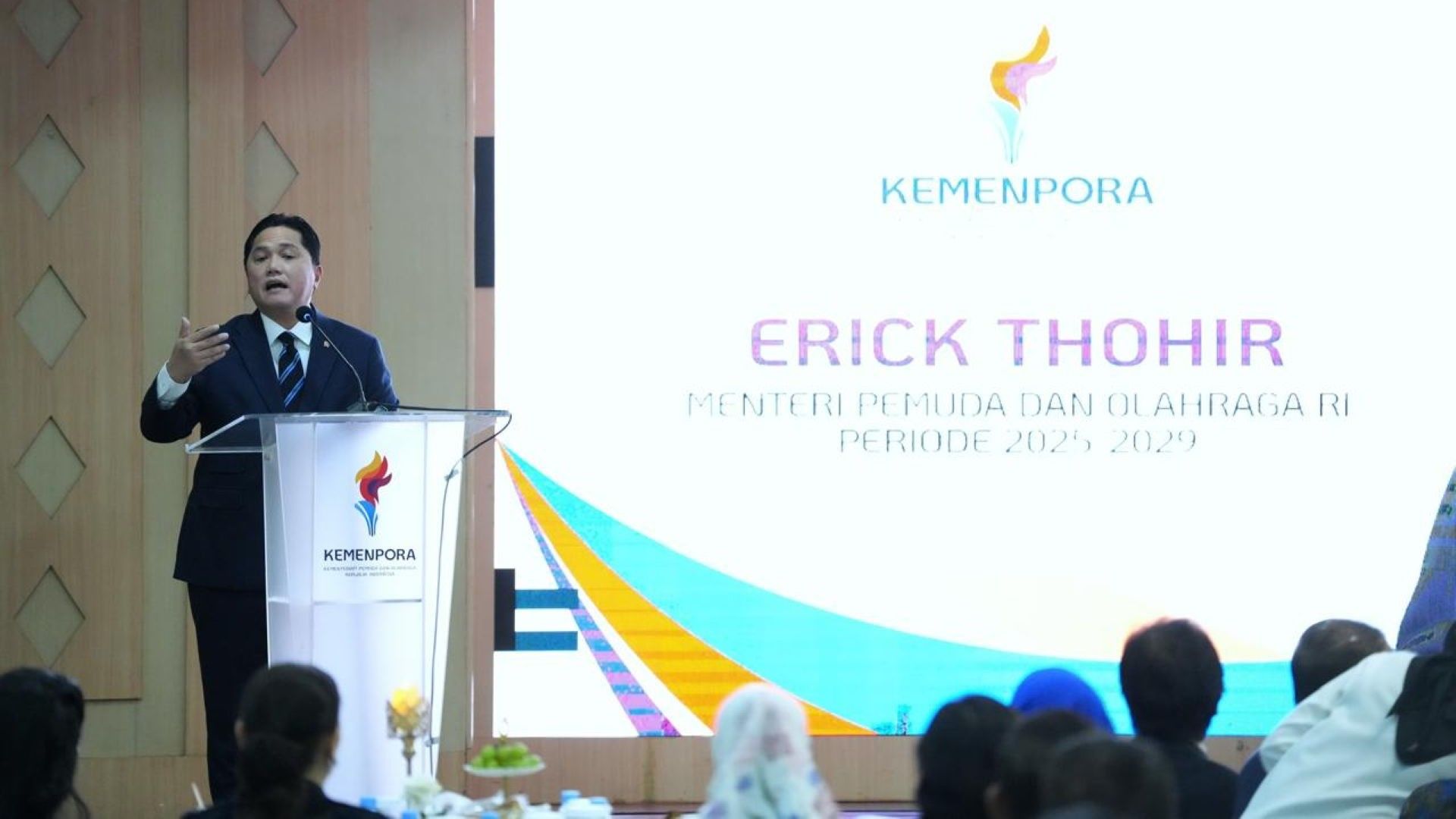 Erick Thohir - Menteri Pemuda dan Olahraga (Menpora)