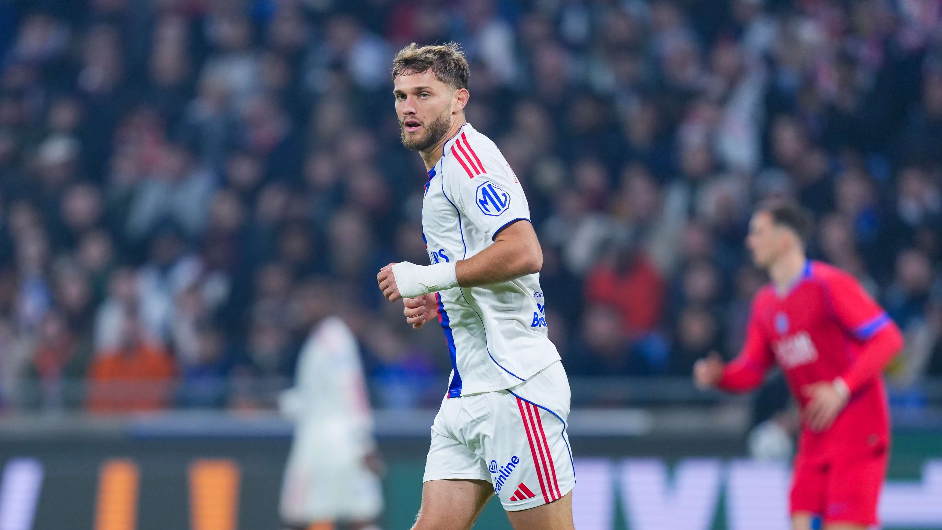 Tanner Tessmann, Lyon