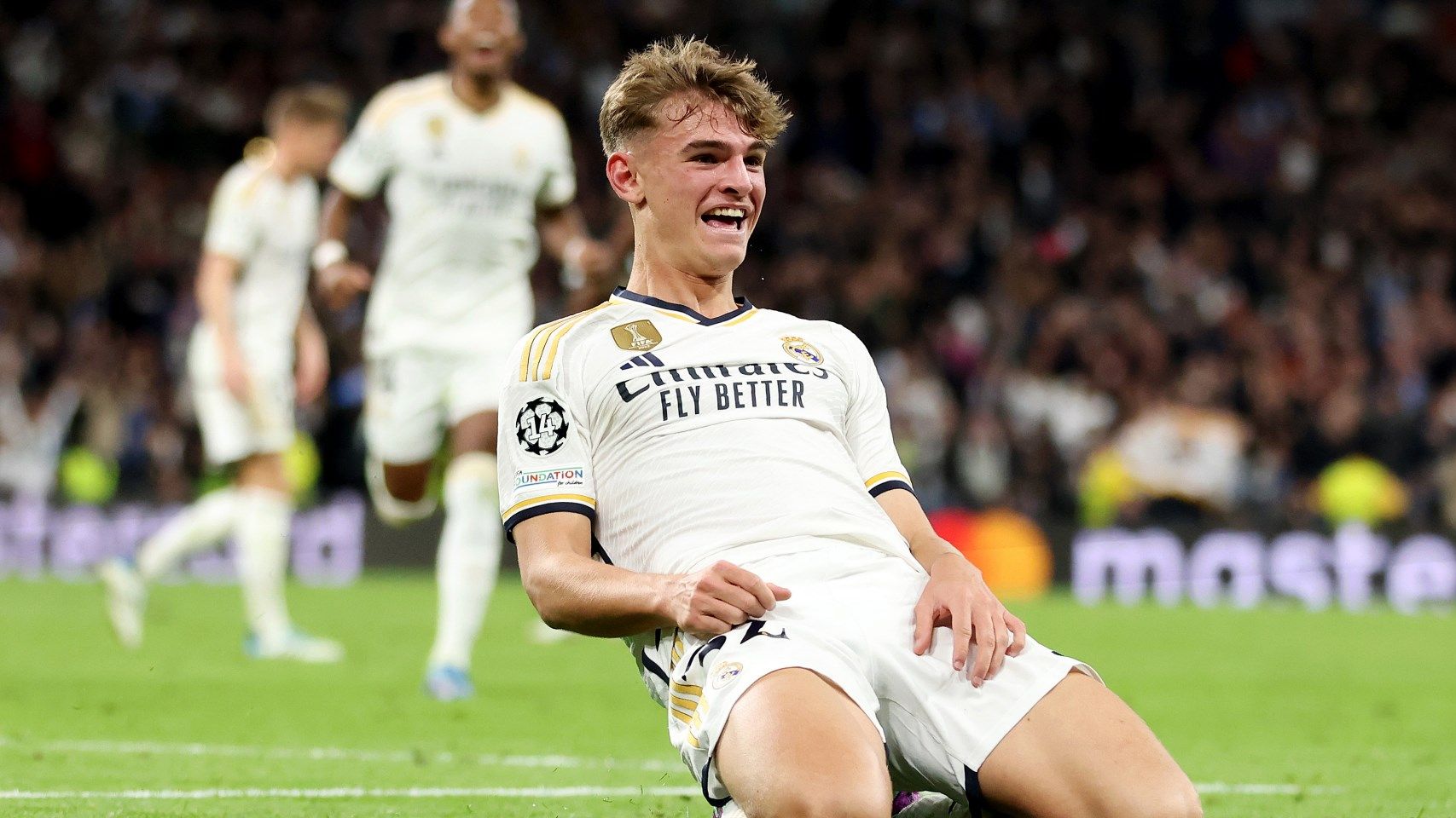 Nico Paz Real Madrid 2023 HIC 2:1