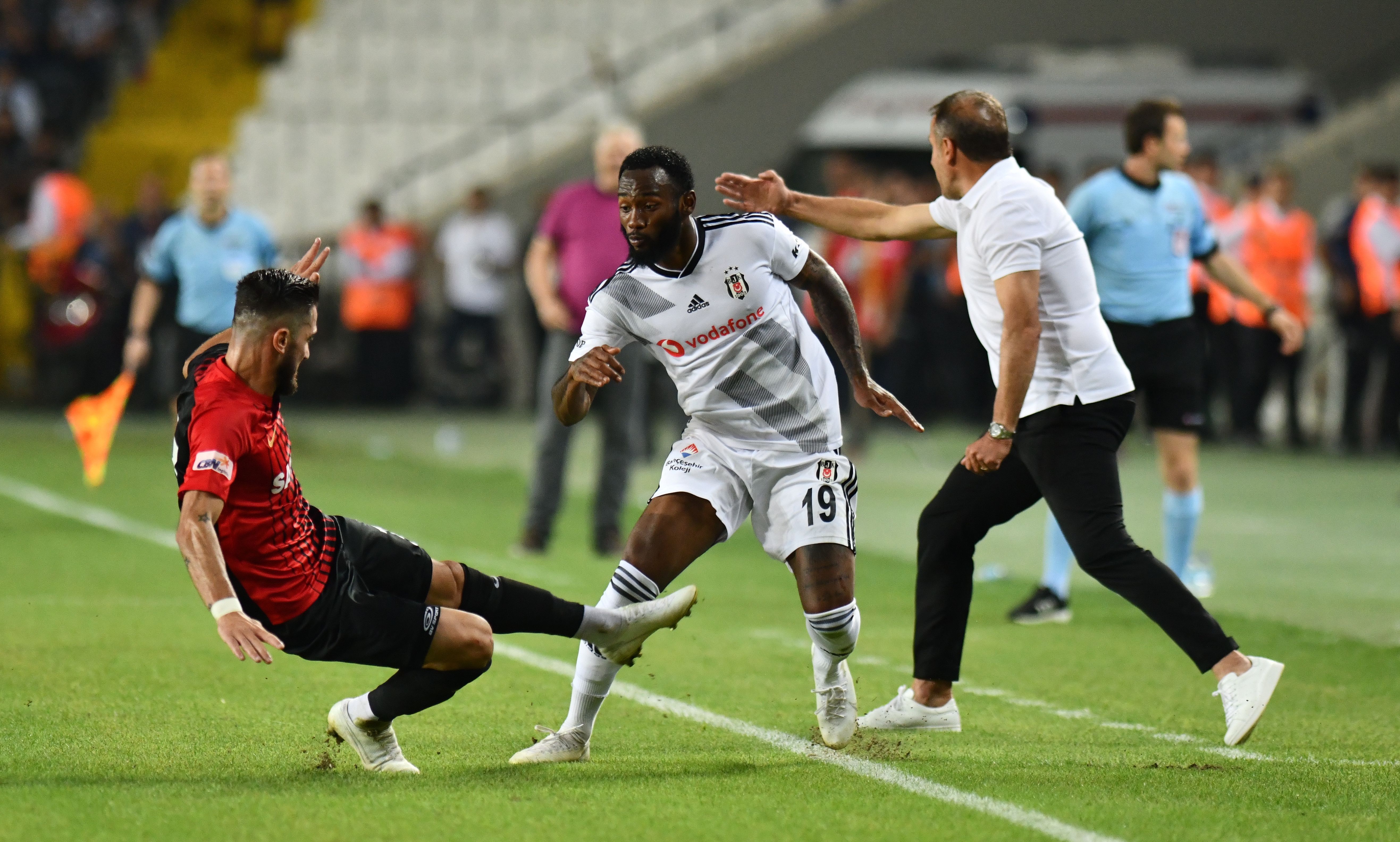 Kevin N'Koudou - Gazisehir Gaziantep v Besiktas 09142019