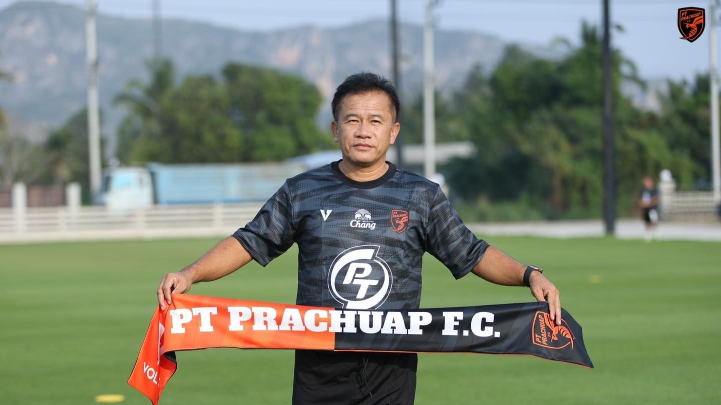 สะสม พบประเสริฐ