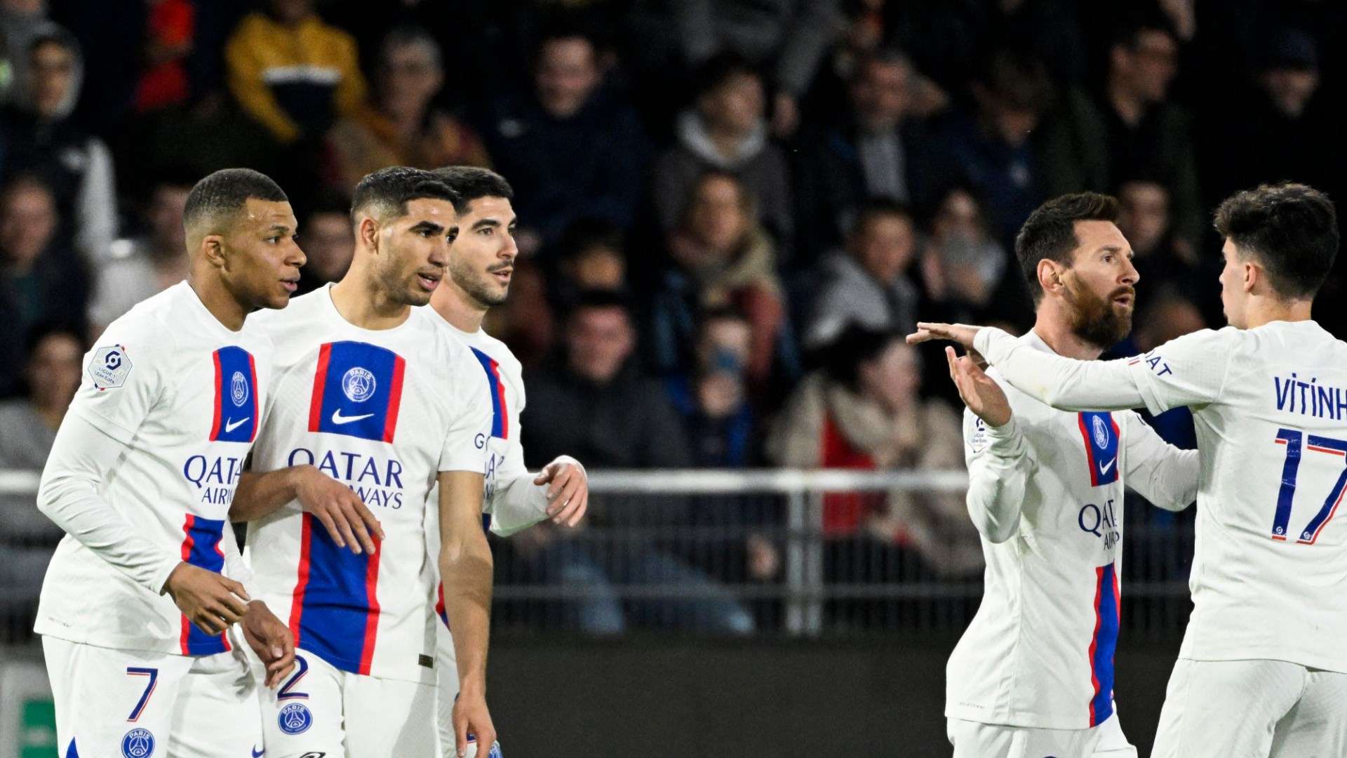 PSG Lionel Messe Achraf Hakimi Carlos Soler Kylian Mbappe