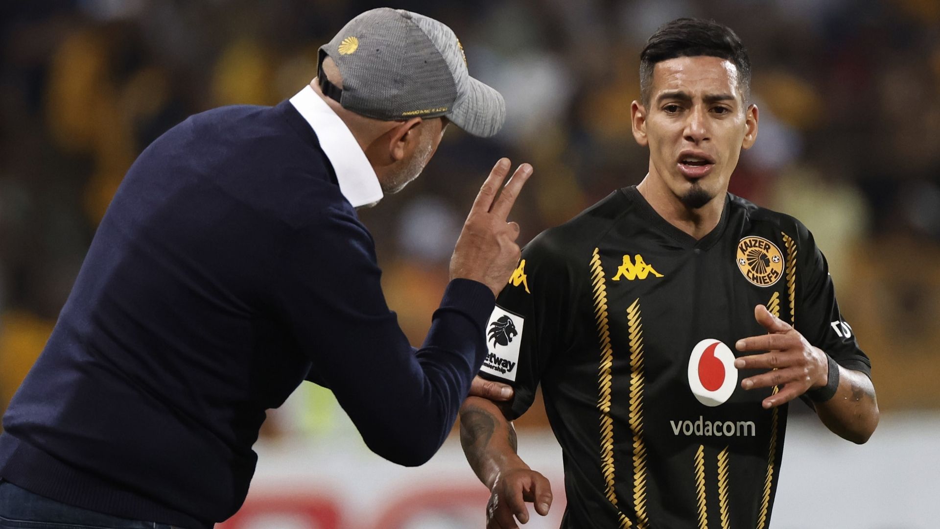 Safa Gauteng Referees boss warns Kaizer Chiefs coach Nasreddine Nabi about  Gaston Sirino after latest red card - 'I told Hlompho Kekana that if you  don't take him out, he's going' |