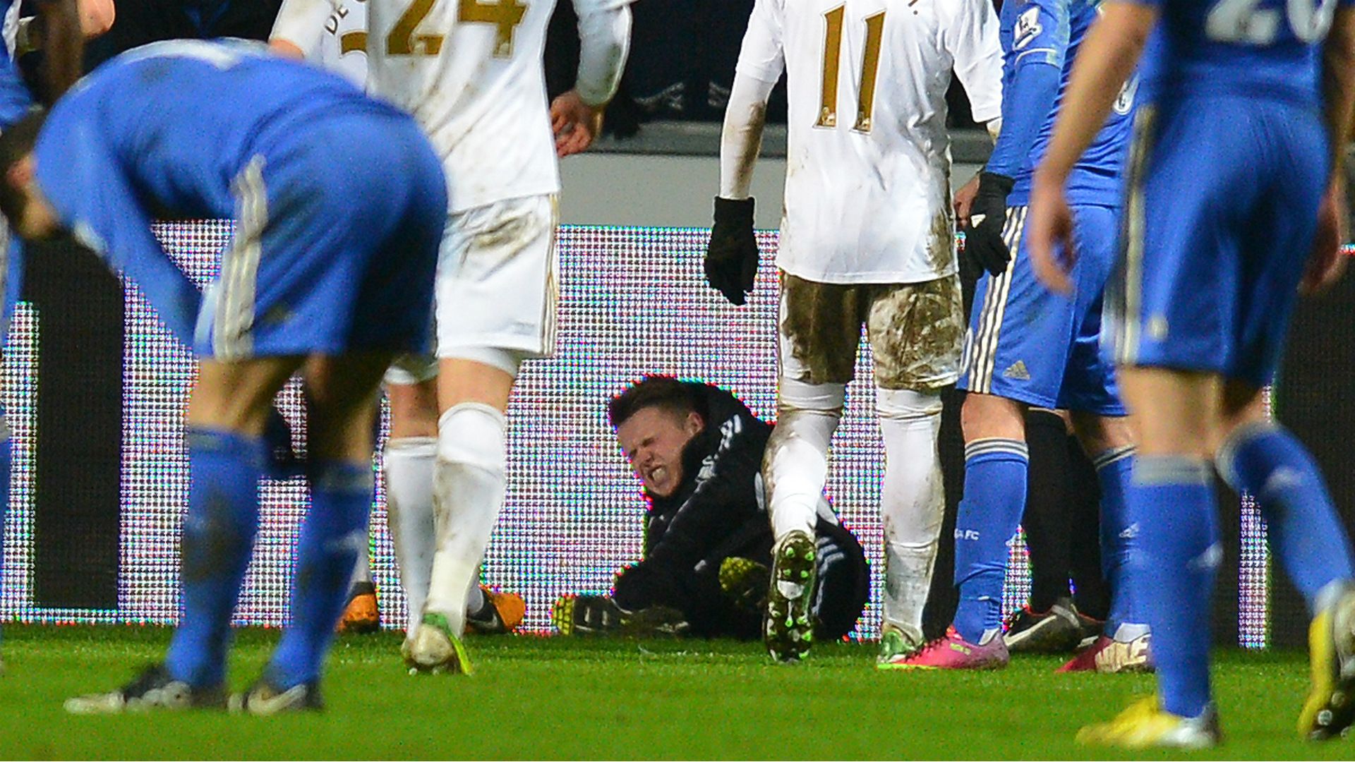 Eden Hazard Chelsea Swansea ball boy
