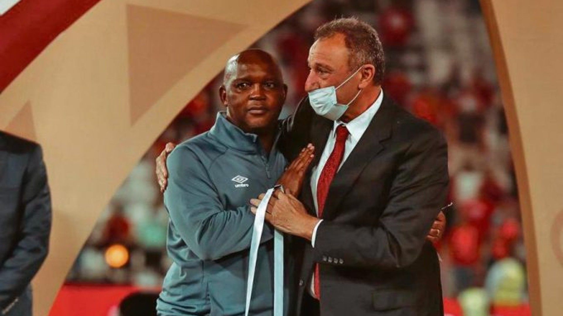 Al Ahly president Mahmoud El-Khatib and Pitso Mosimane.