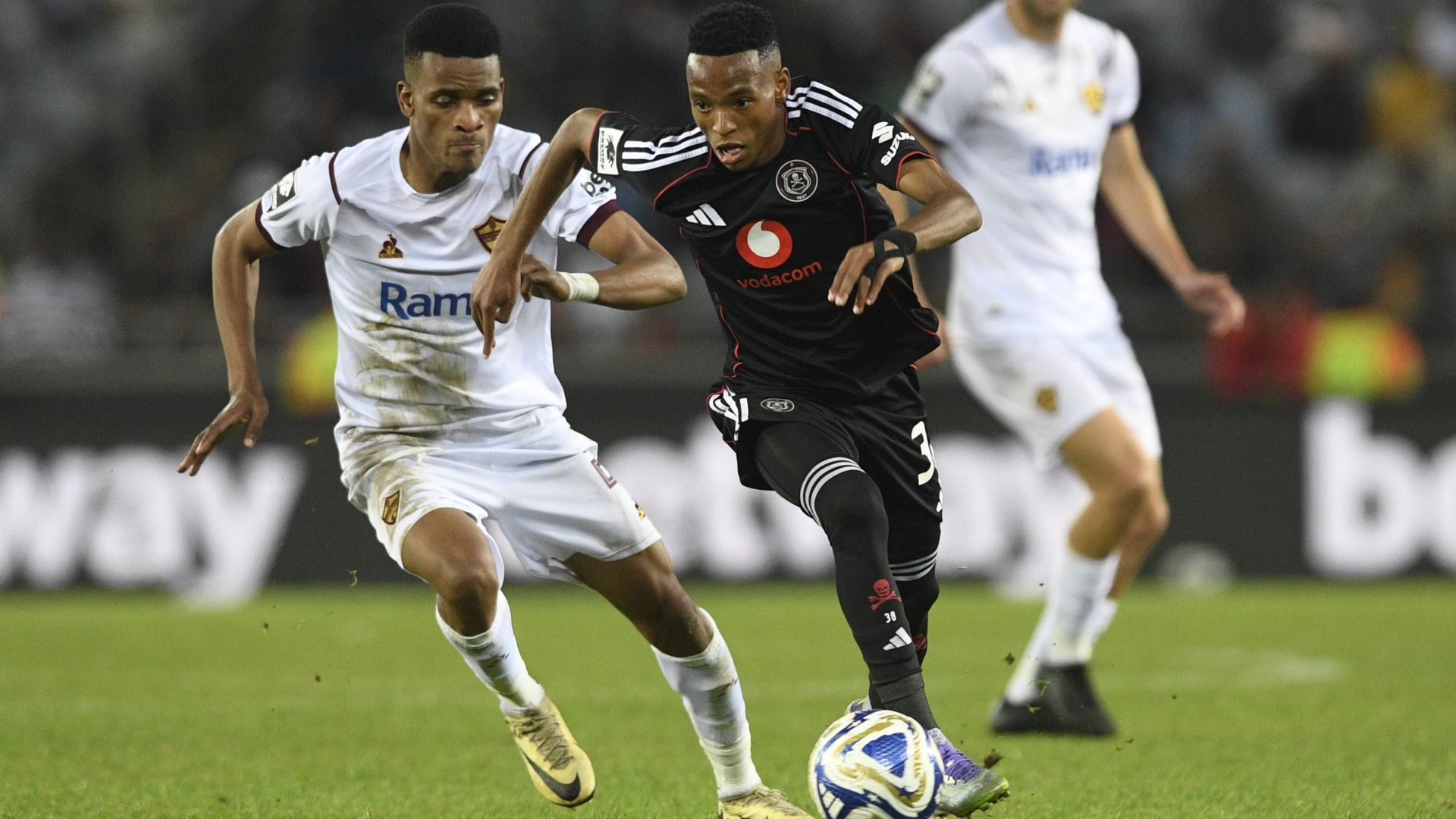 Relebohile Mofokeng and Mthetheleli Mthiyane, Orlando Pirates vs Stellenbosch