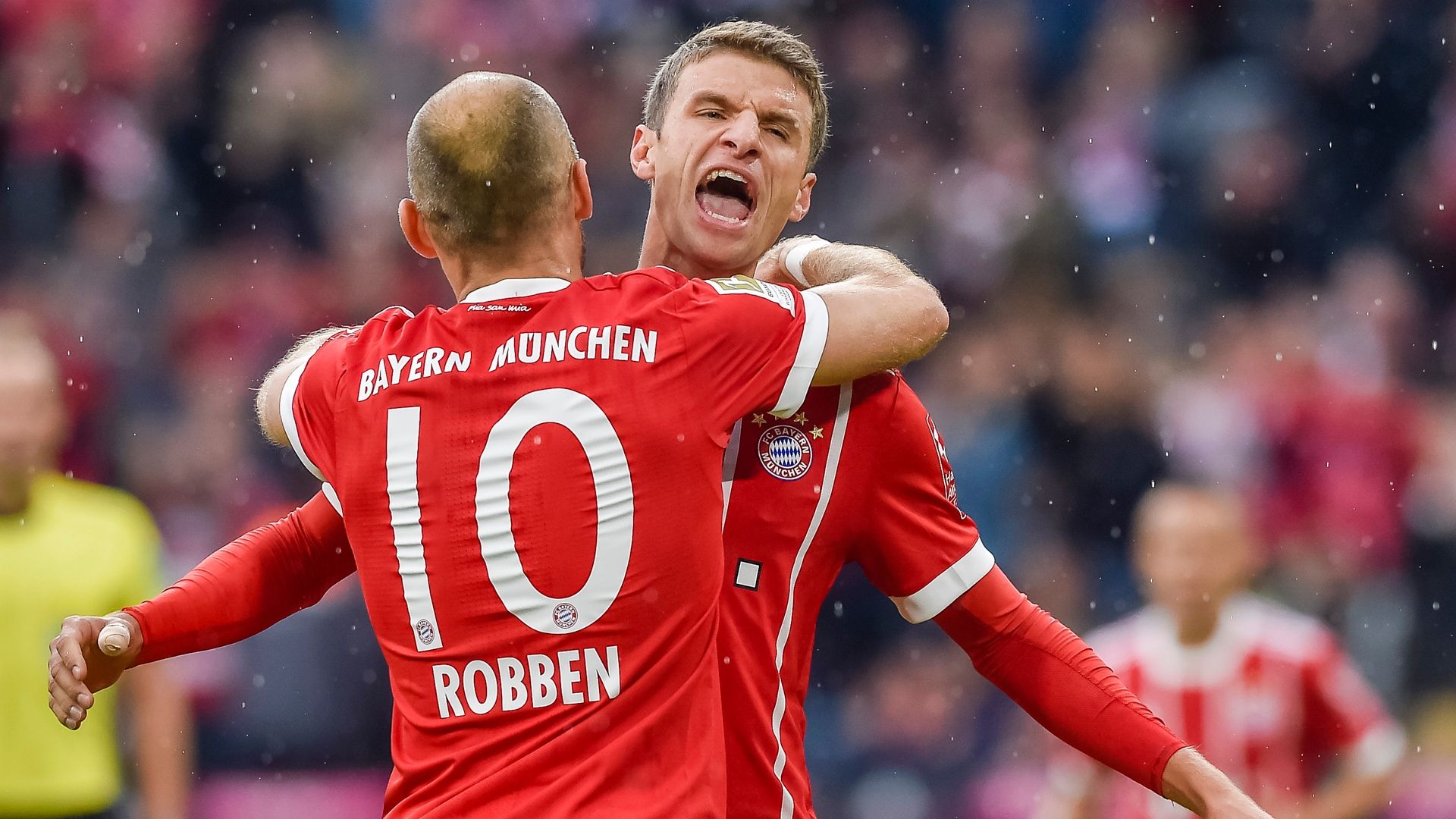 arjen robben thomas müller bayern münchen mainz 05 bundesliga 091617