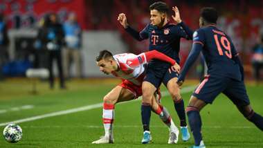 MARKO GOBELJIC RED STAR PHILIPPE COUTINHO BAYERN MÜNCHEN CHAMPIONS LEAGUE 26112019