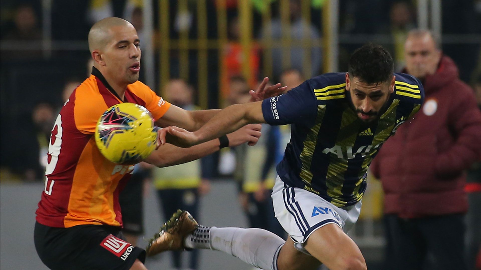 Feghouli Tolga Ciğerci Galatasaray Fenerbahçe 2019