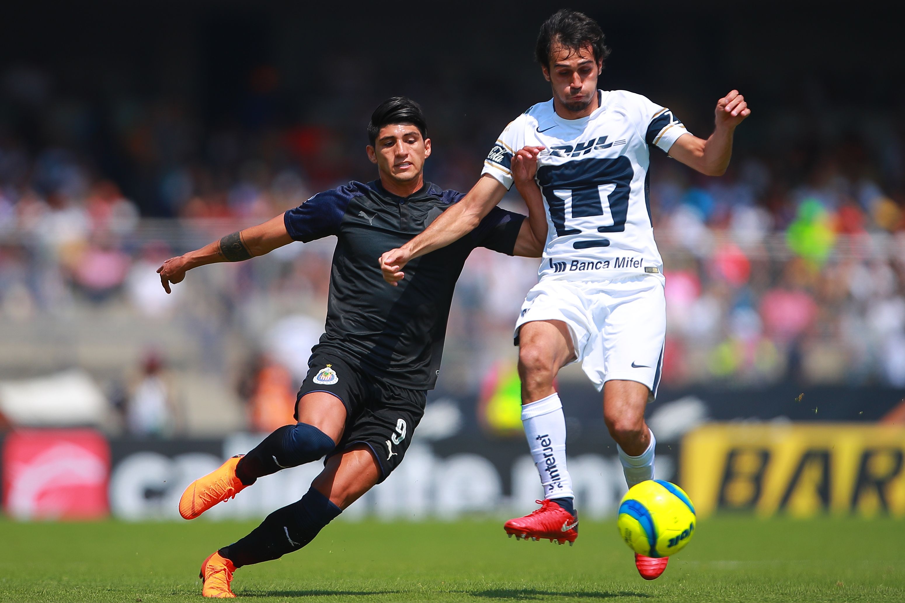 Pulido Pumas vs Chivas Liga MX 2018