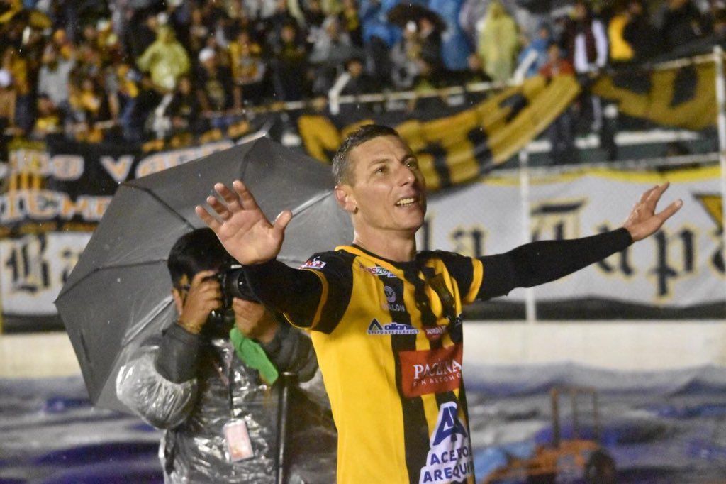 Pablo Escobar, The Strongest