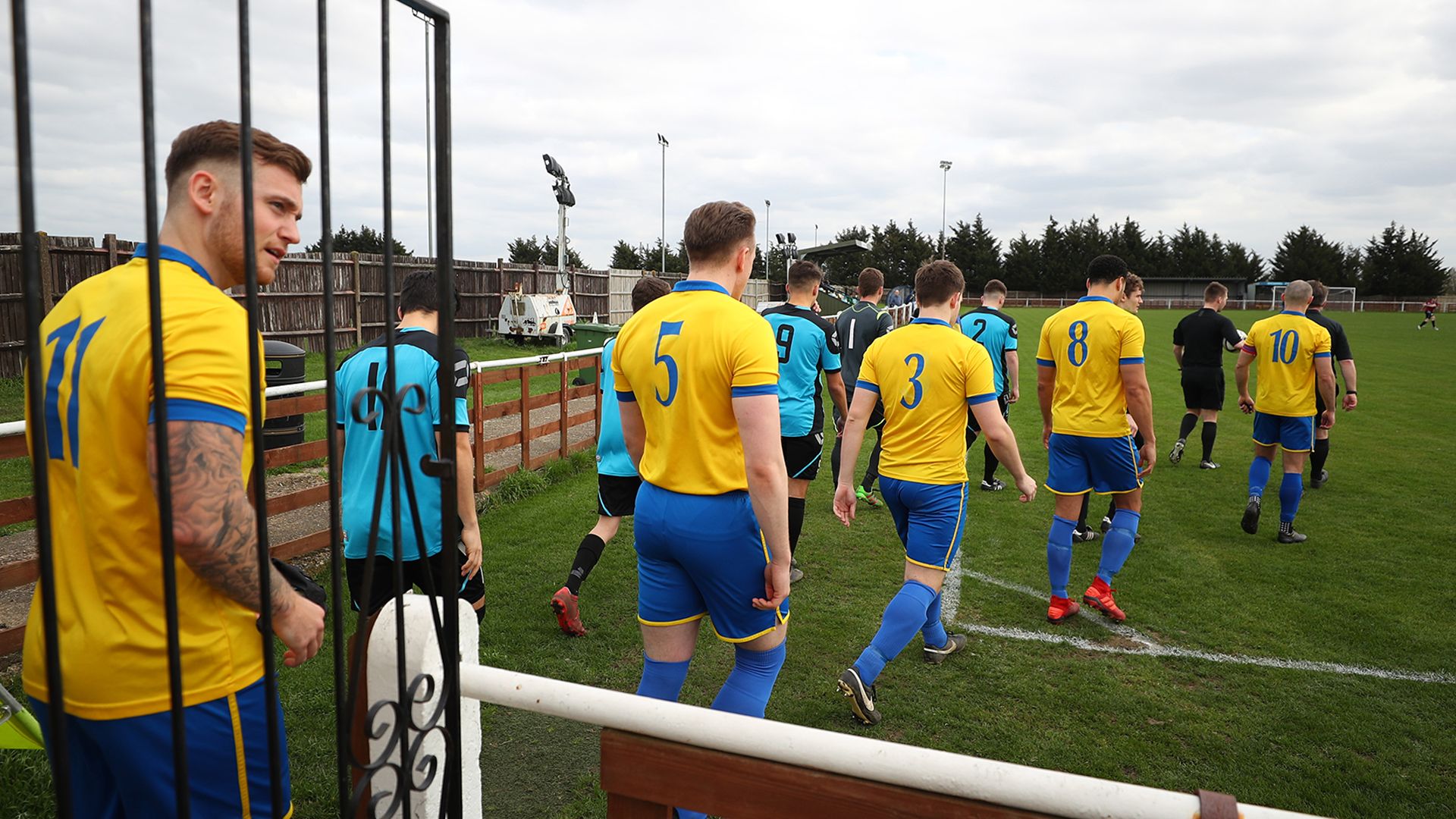 Bedfont & Feltham v Farnham Town Football League Division One