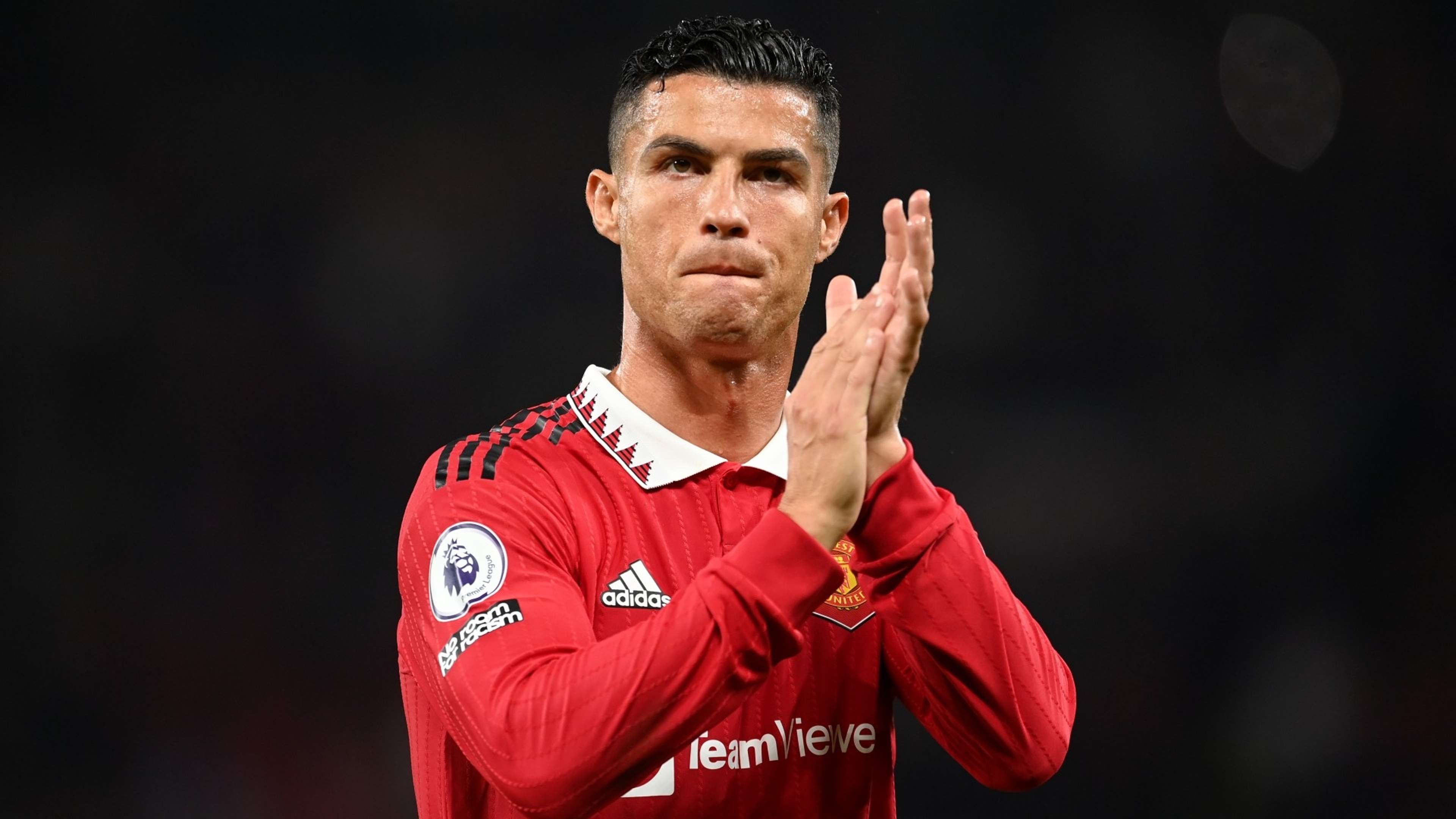 Ronaldo clapping Liverpool 2022-23