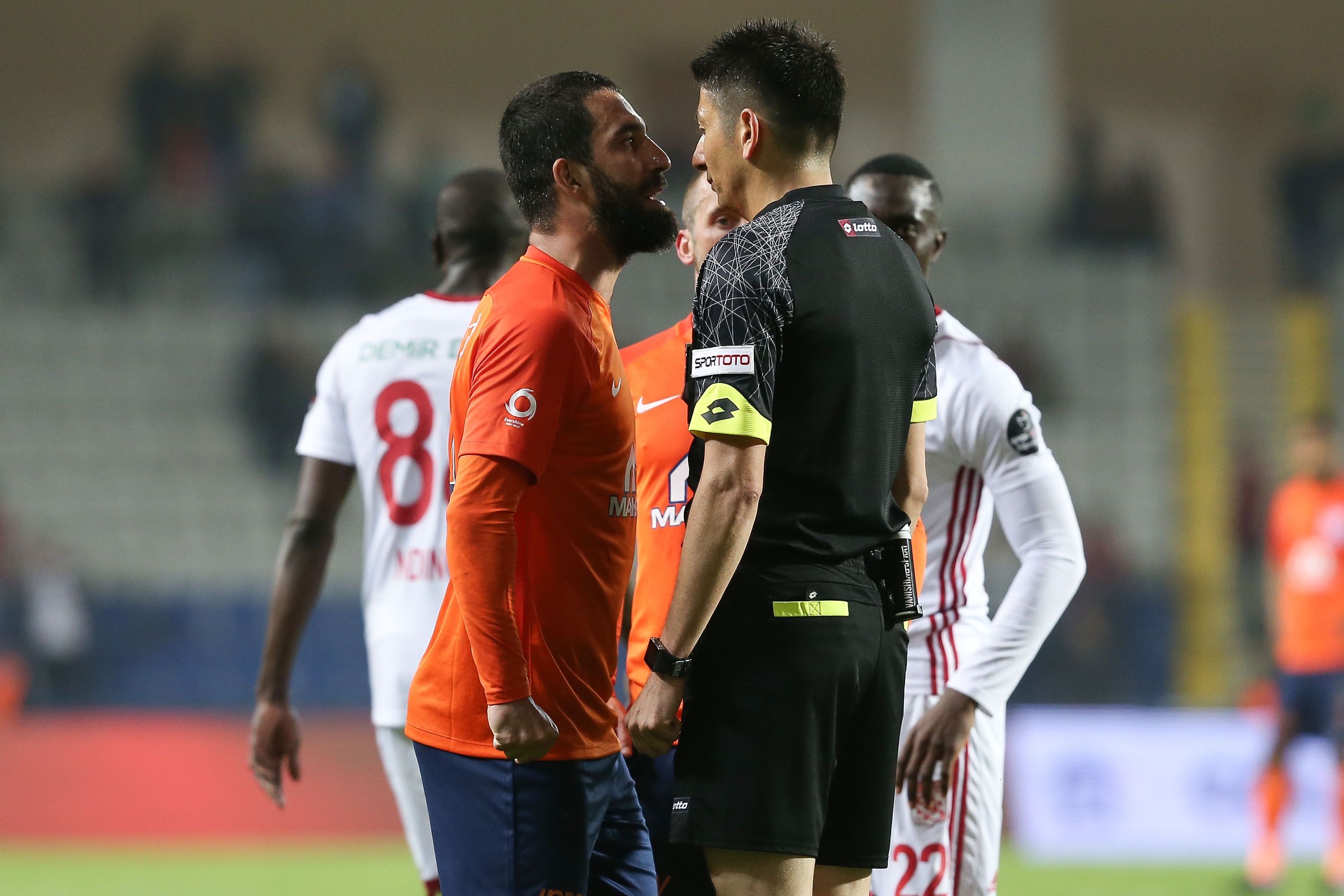 Arda Turan Basaksehir Sivasspor 05/04/18