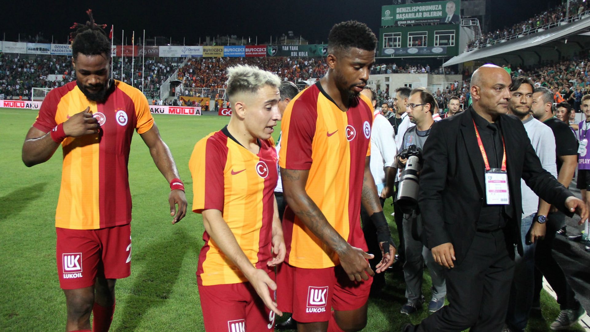 Emre Mor Ryan Donk Galatasaray 08162019