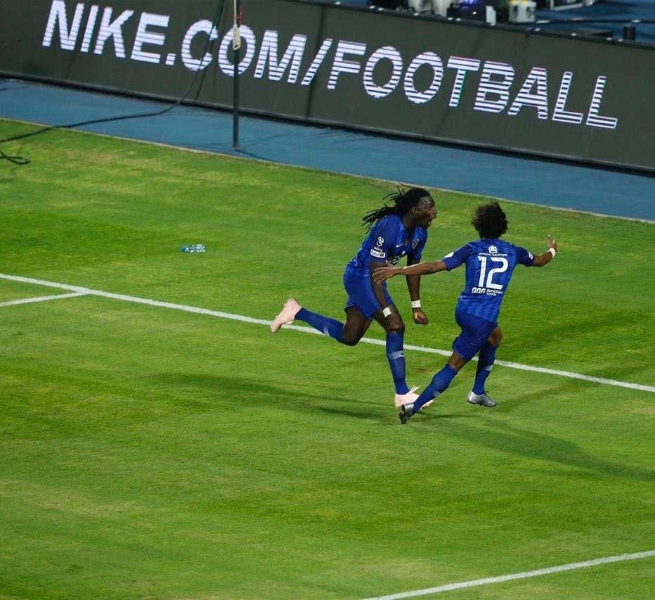 احتفال جوميز بهدفه في مرمى الاتحاد