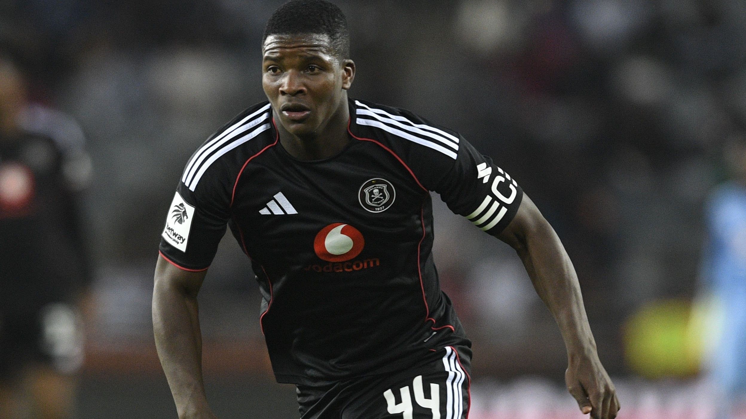 Mbekezeli Mbokazi, Orlando Pirates