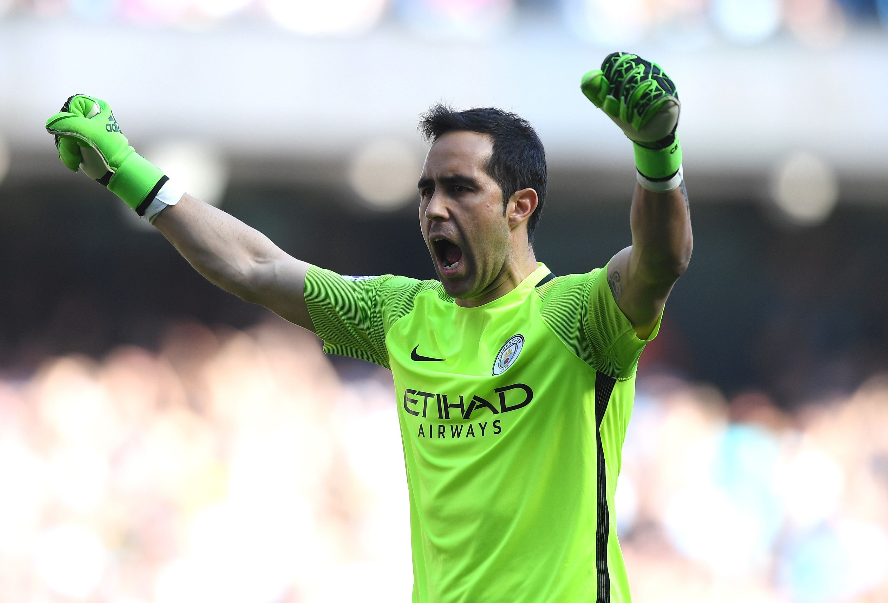 Claudio Bravo Manchester City Hull City 08042017