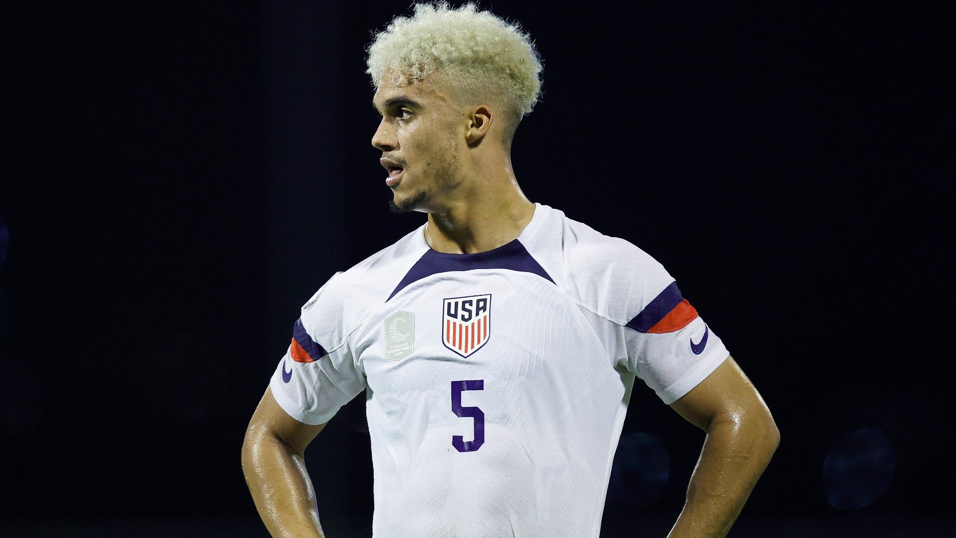 Antonee Robinson USMNT 2023