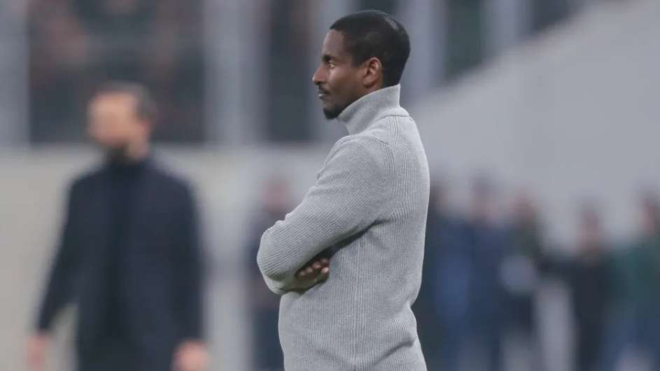 Rhulani Mokwena, MC Alger