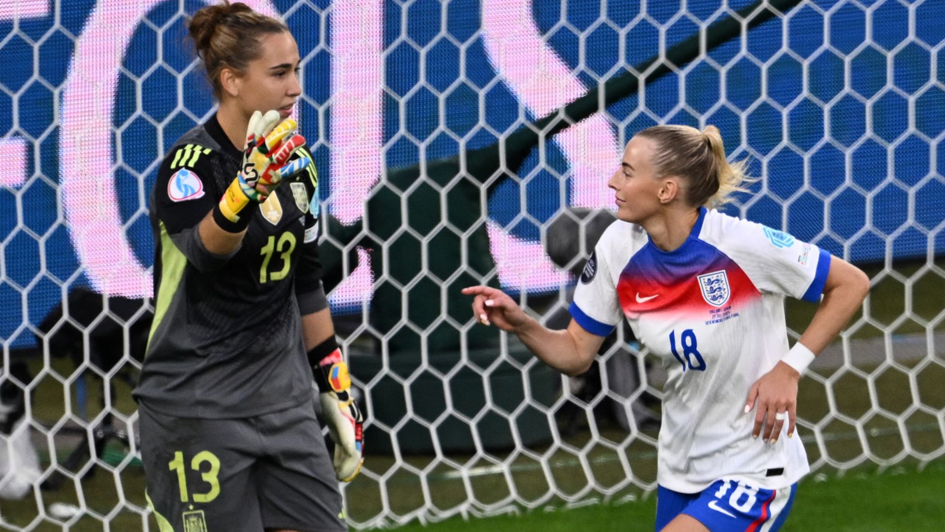 Chloe Kelly Cata Coll England Spain Euro 2025