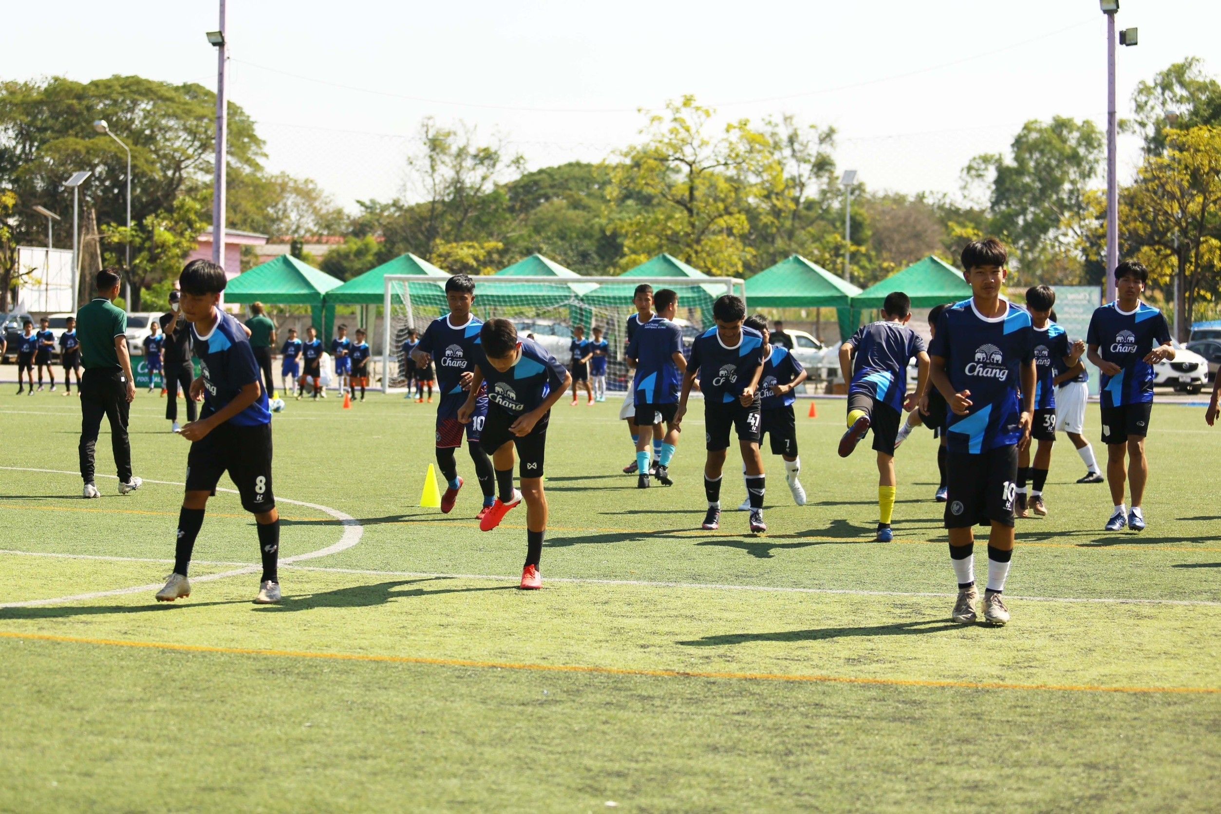 ช้าง เอฟเอ คัพ ฟุตบอล คลินิก 2022/23