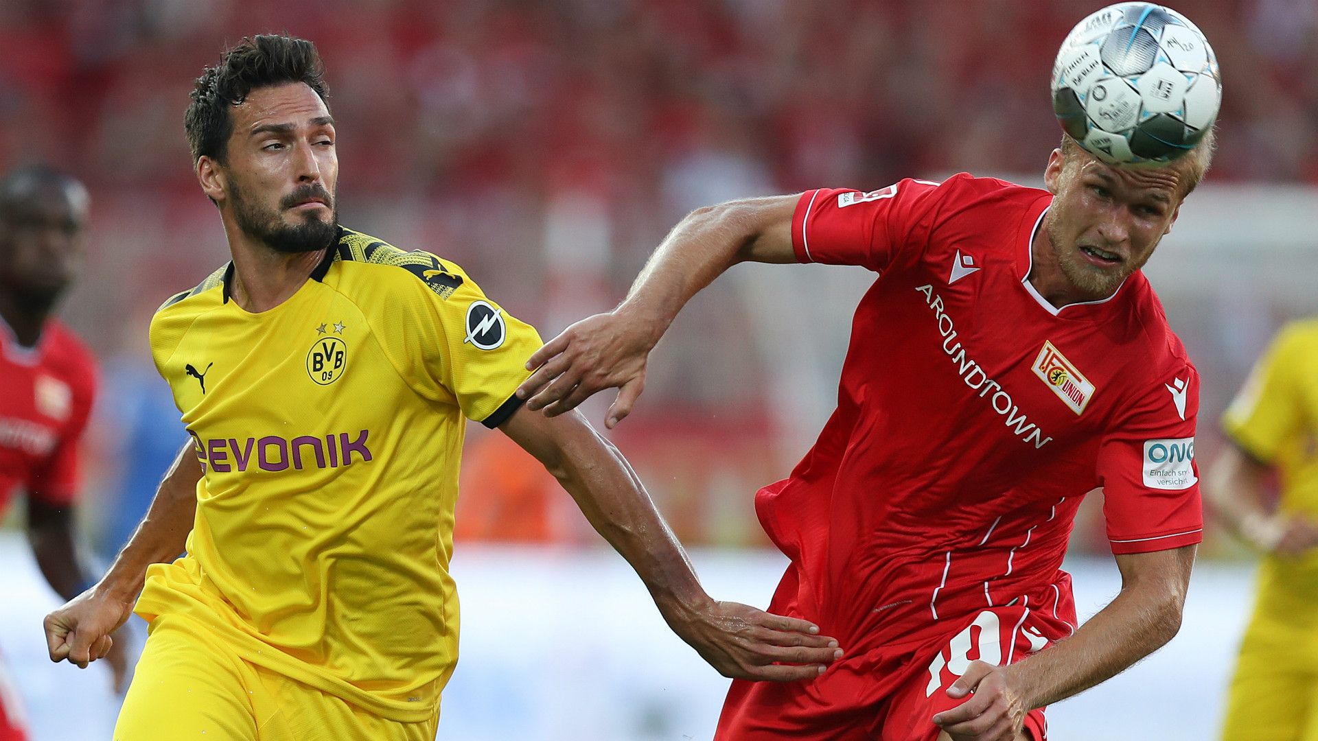 MATS HUMMELS BORUSSIA DORTMUND