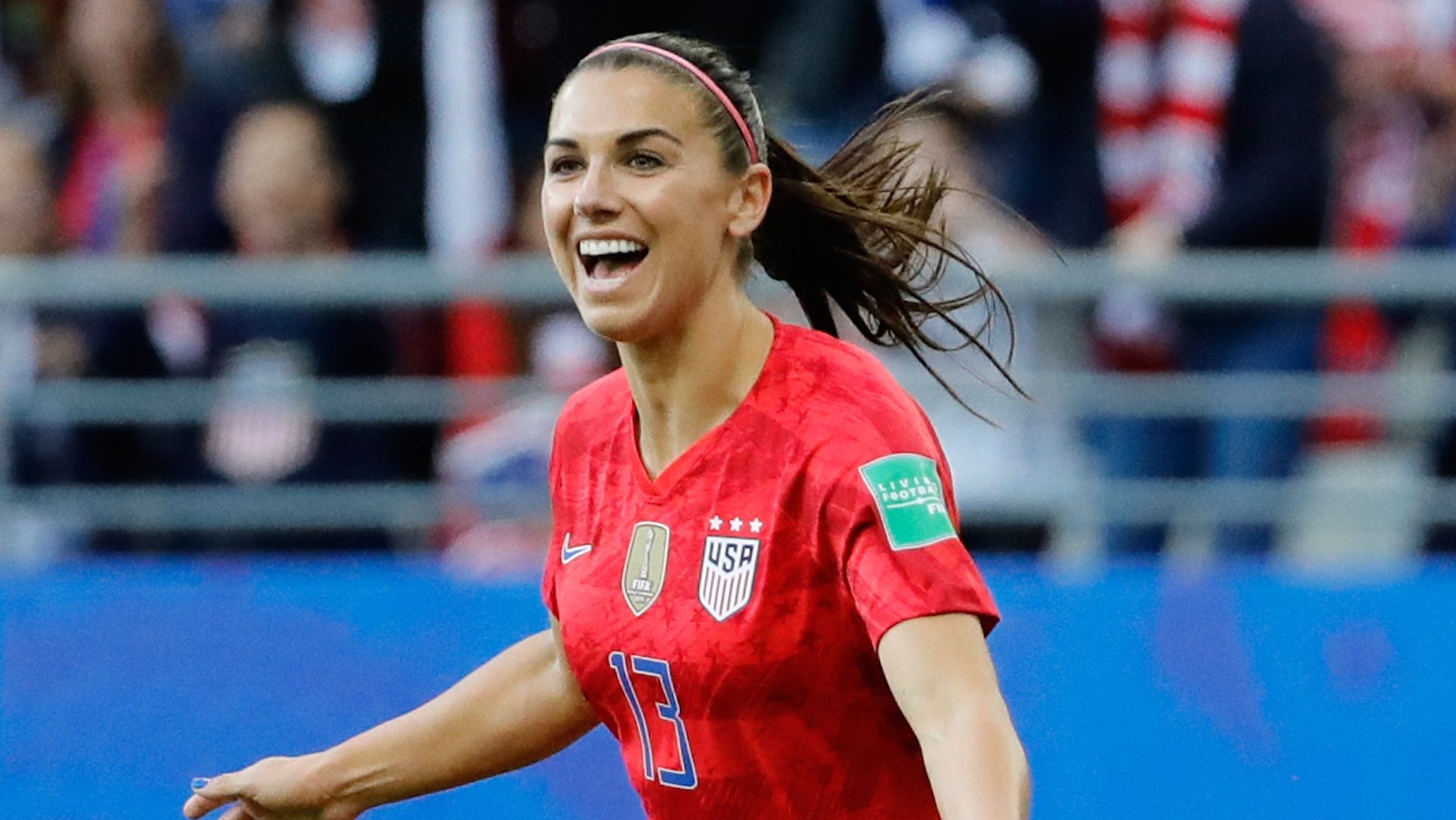 Alex Morgan - Amerika Serikat