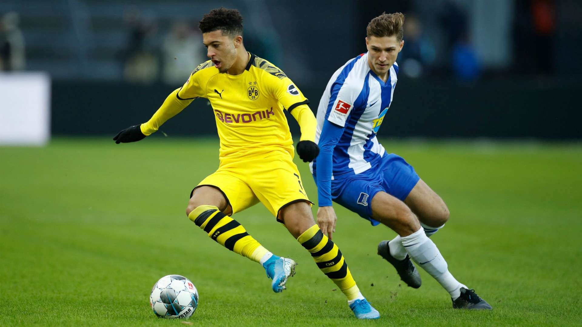 JADON SANCHO BORUSSIA DORTMUND BUNDESLIGA 30112019
