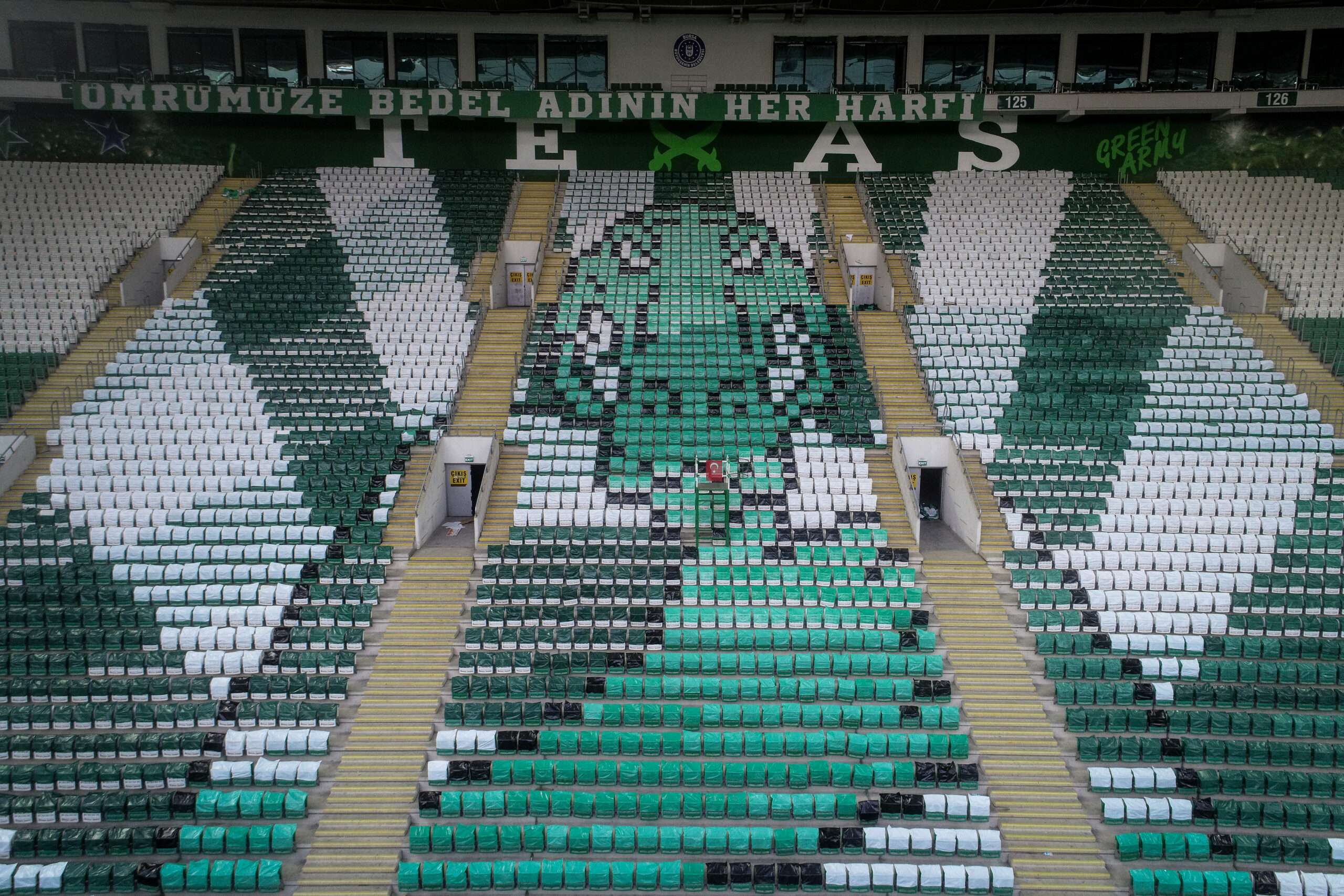 Bursaspor timsah koreografi