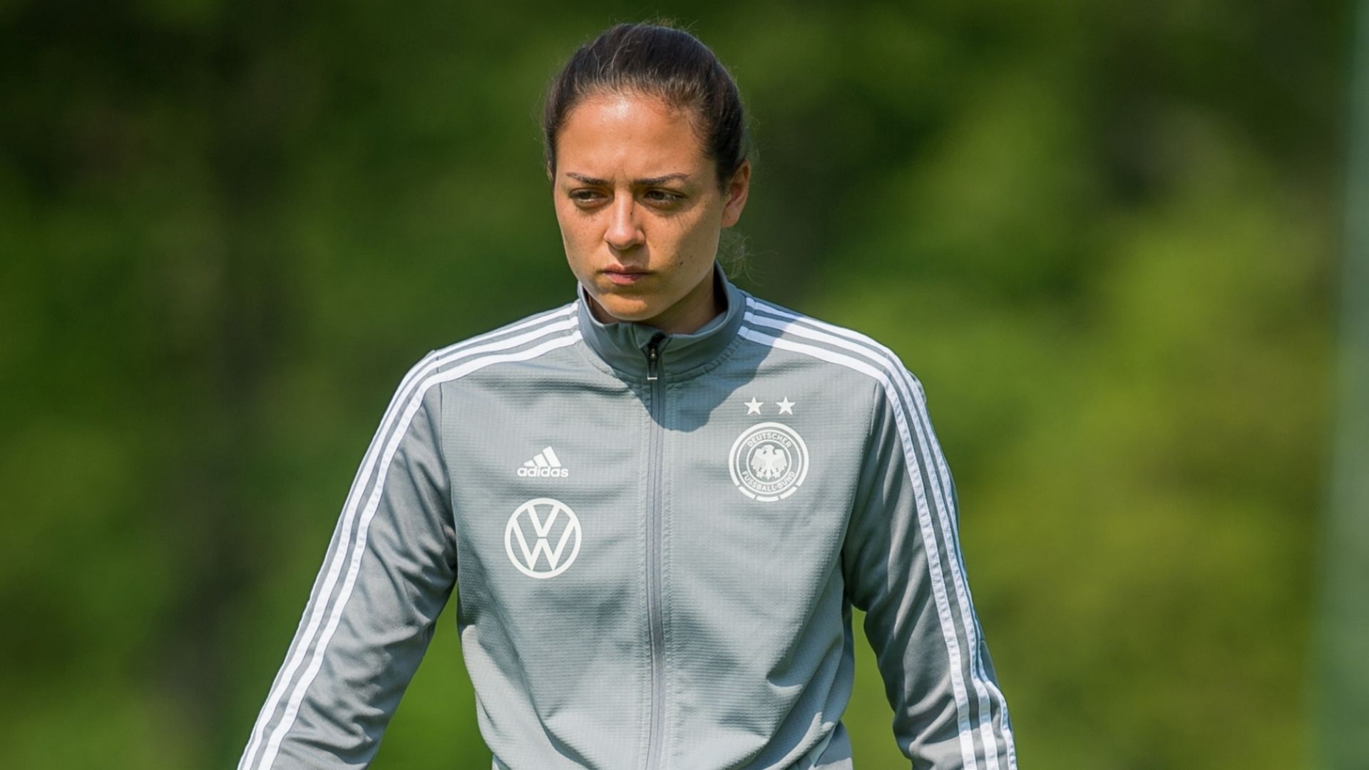 ドイツプロサッカー史上初の女性監督が誕生！ 32歳のコーチが3部イン