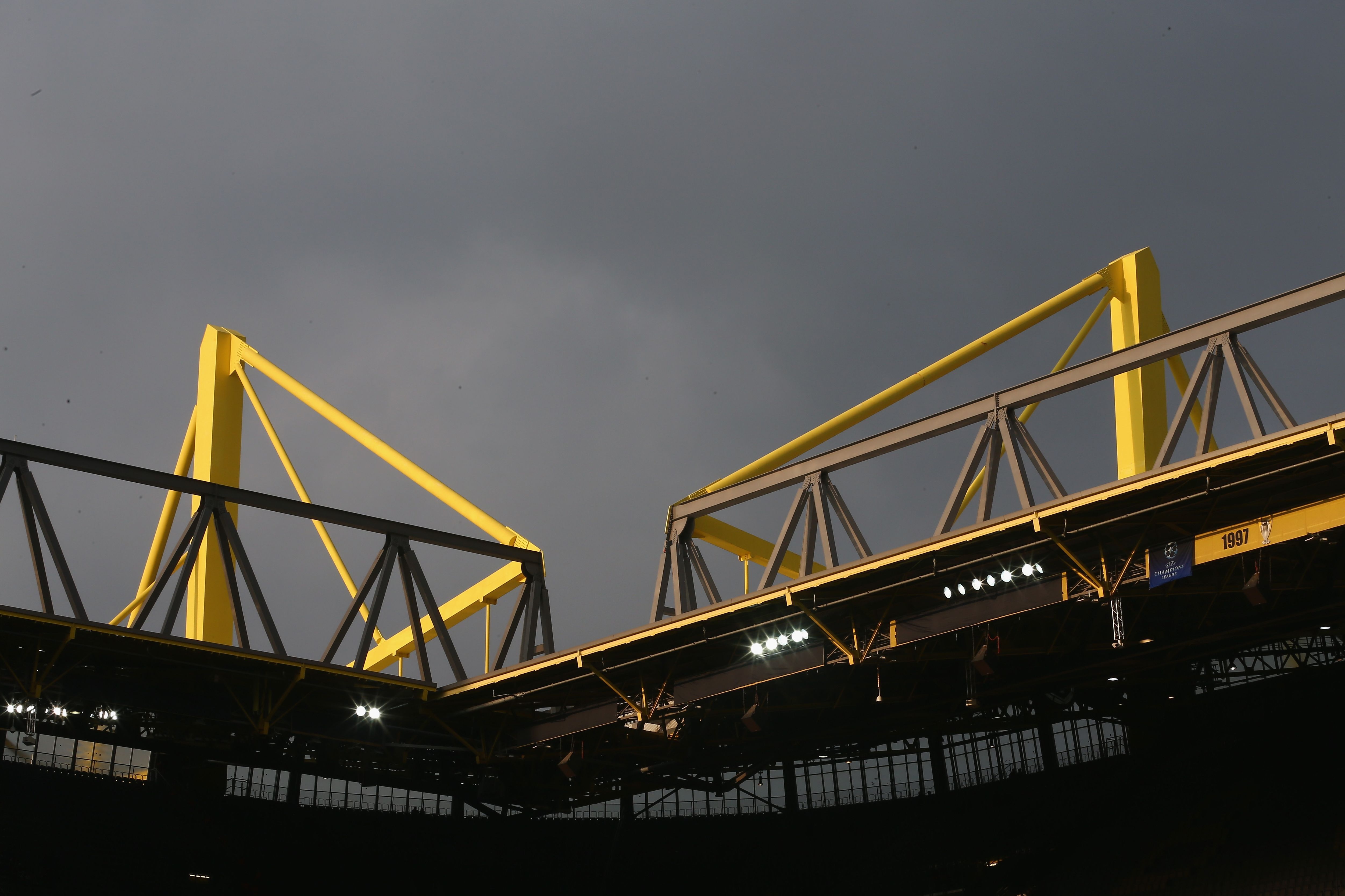 Signal iduna park dortmund stadion view