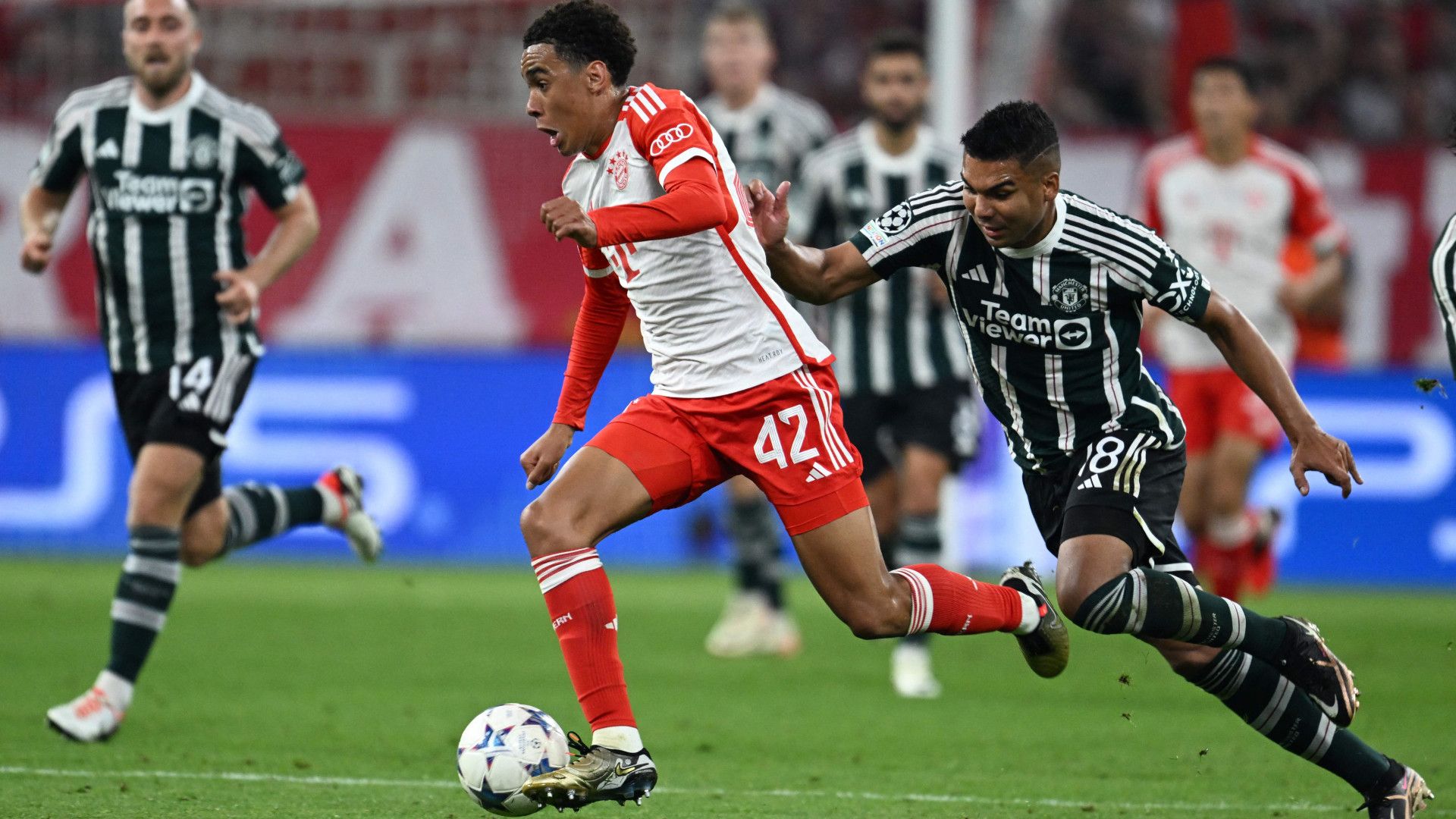 JAMAL MUSIALA BAYERN MÜNCHEN CHAMPIONS LEAGUE 20092023