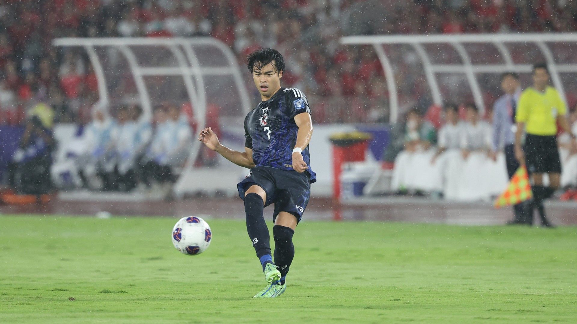 20241115-japan vs indonesia-mitoma