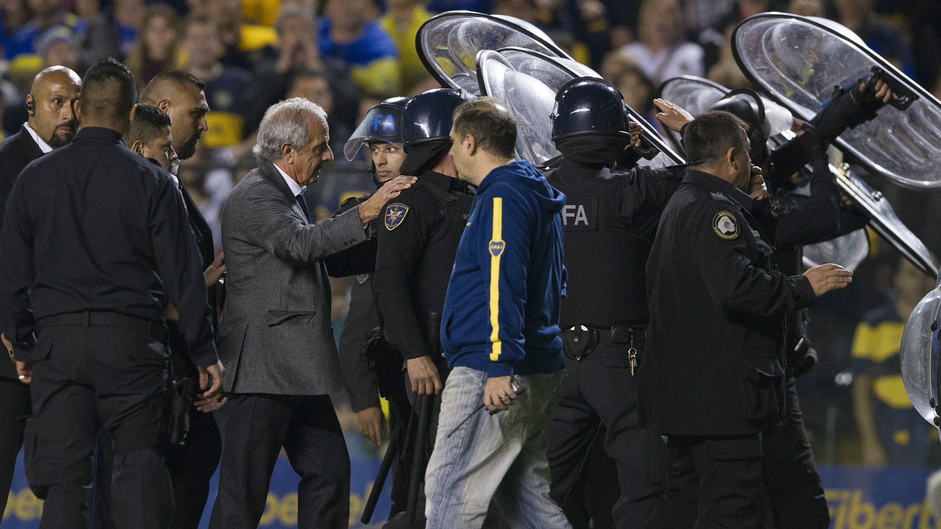 Rodolfo Donofrio River Plates President Leonardo Ponzio Boca Juniors River Plate Copa Libertadores 14052015