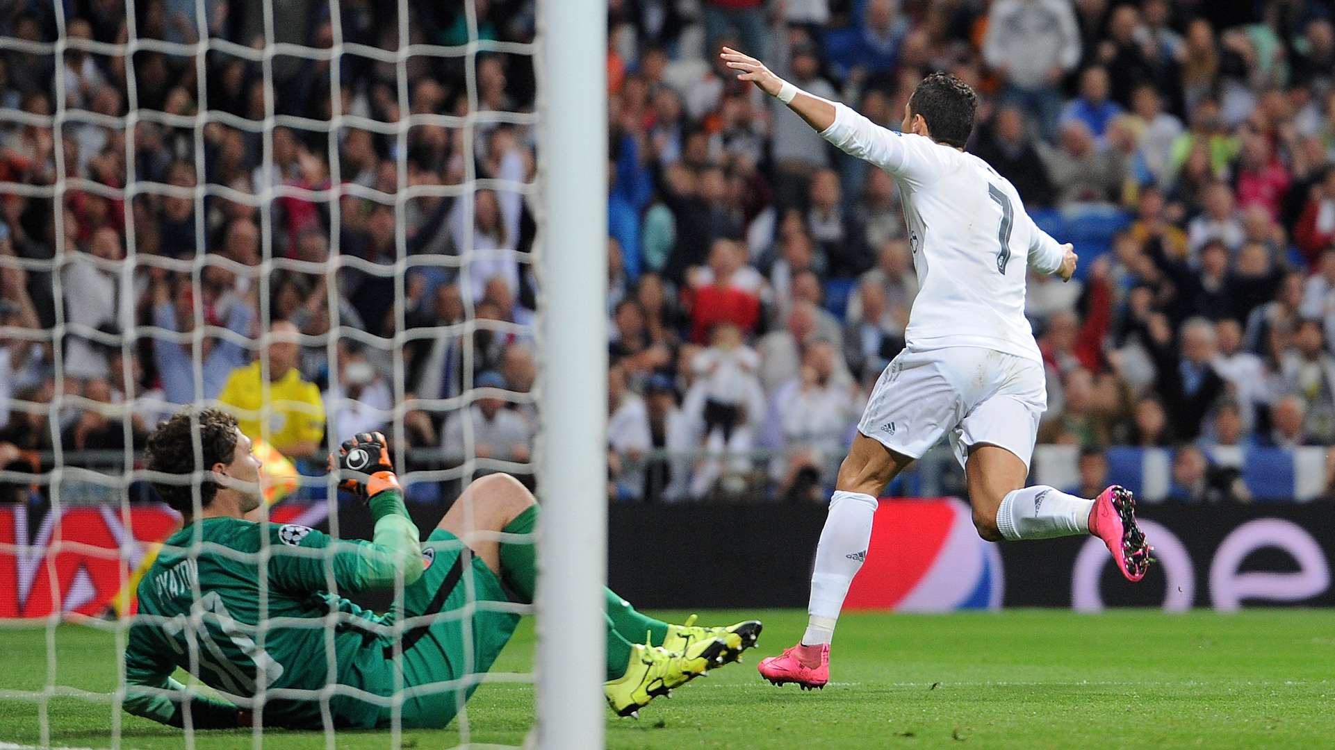 Cristiano Ronaldo Vs. Shakhtar Donetsk | 2015