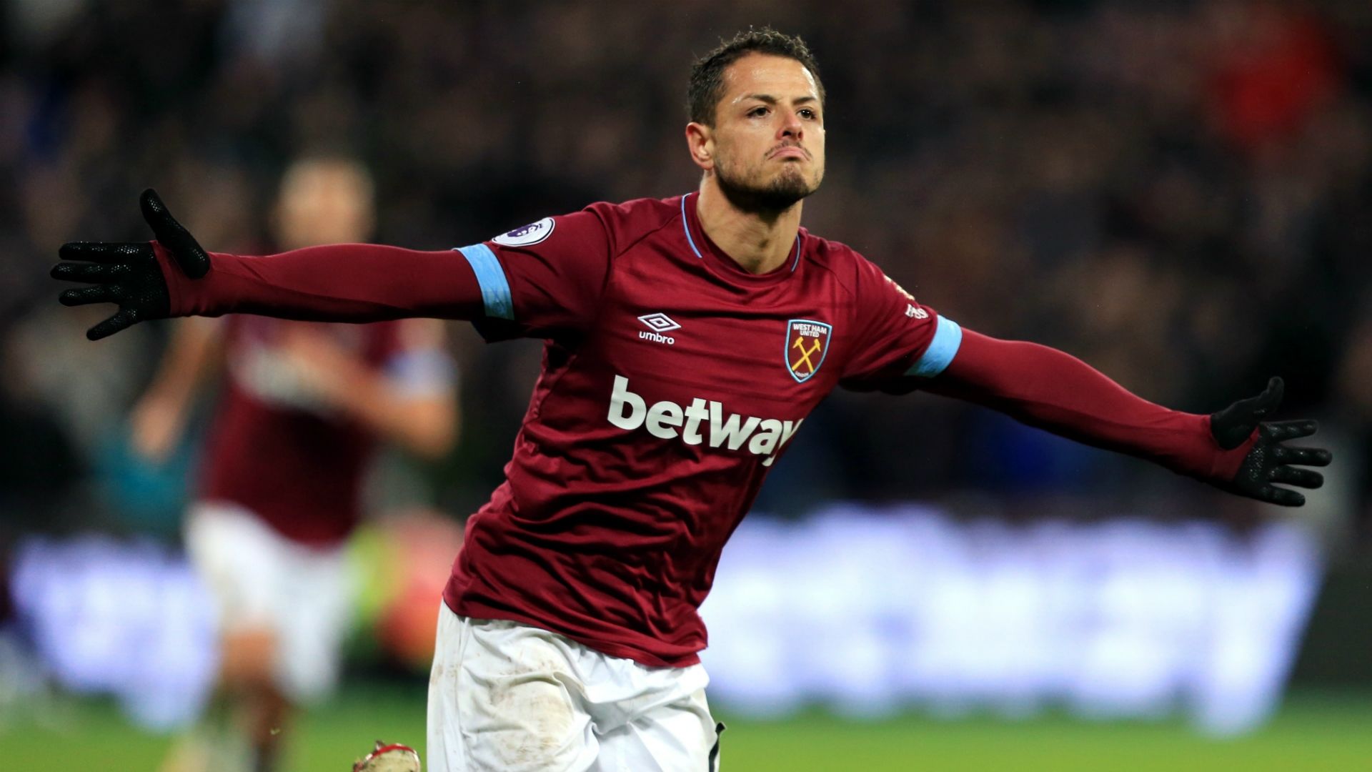 Chicharito West Ham Crystal Palace