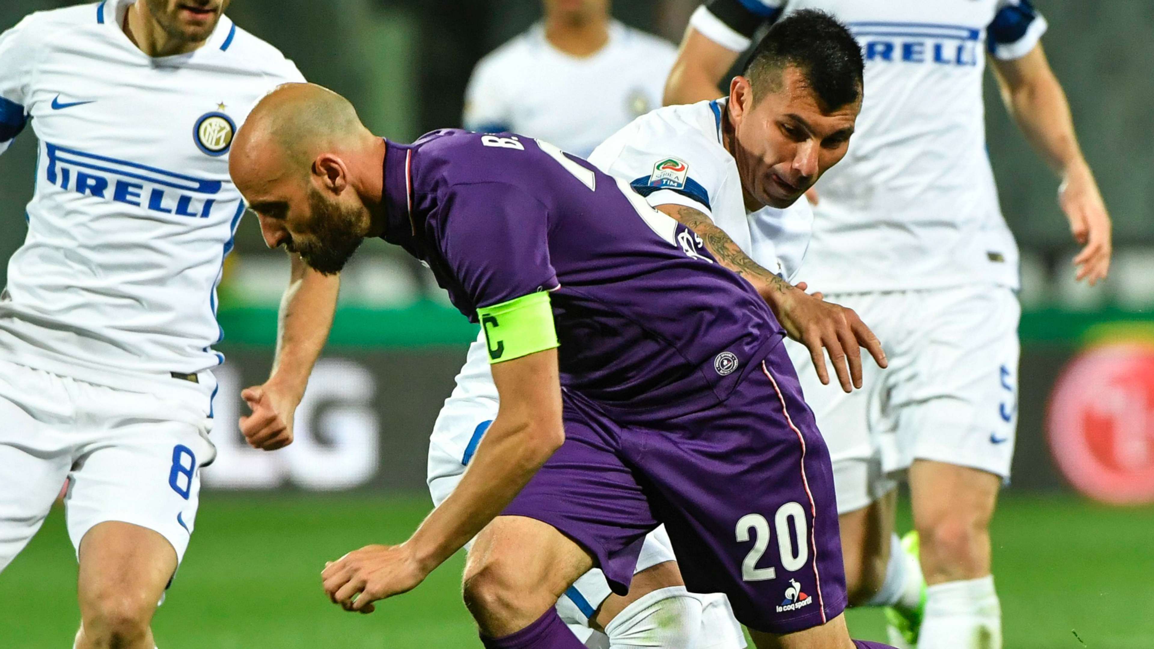 Medel Borja Valero Fiorentina Inter Serie A