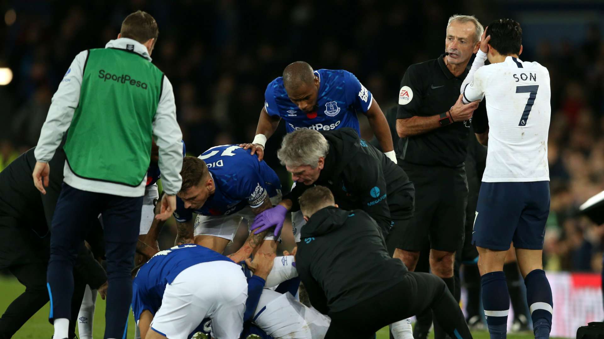 Son Heung-min Andre Gomes Everton vs Tottenham 2019-20