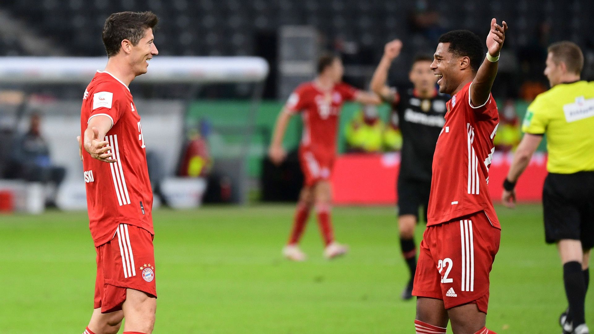 GER ONLY Gnabry Lewandowski Bayern 2020