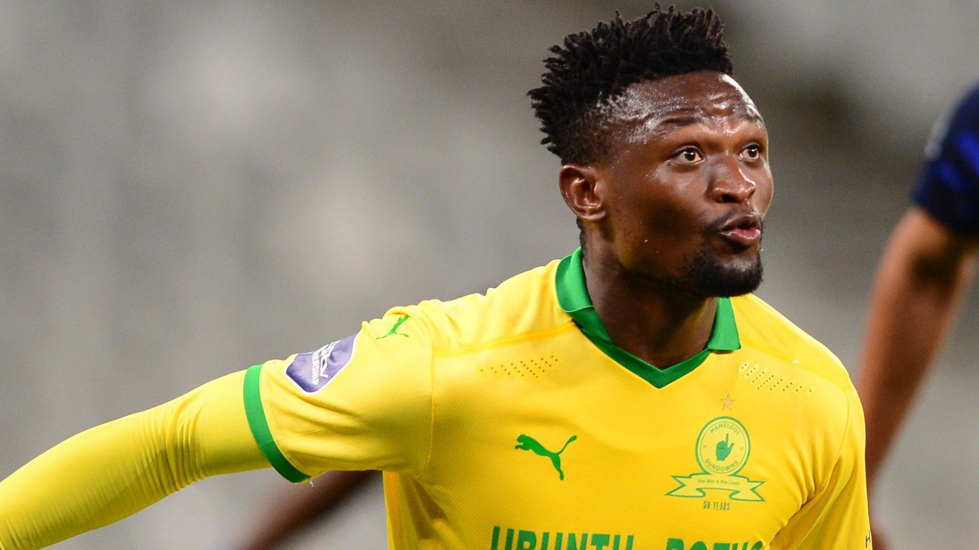 Mamelodi Sundowns defender Madisha dies in car crash | Goal.com United Arab  Emirates