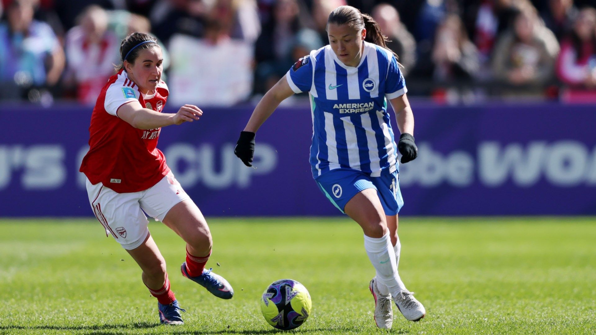 Mariona Caldentey Fran Kirby Arsenal Brighton Women 2025-26