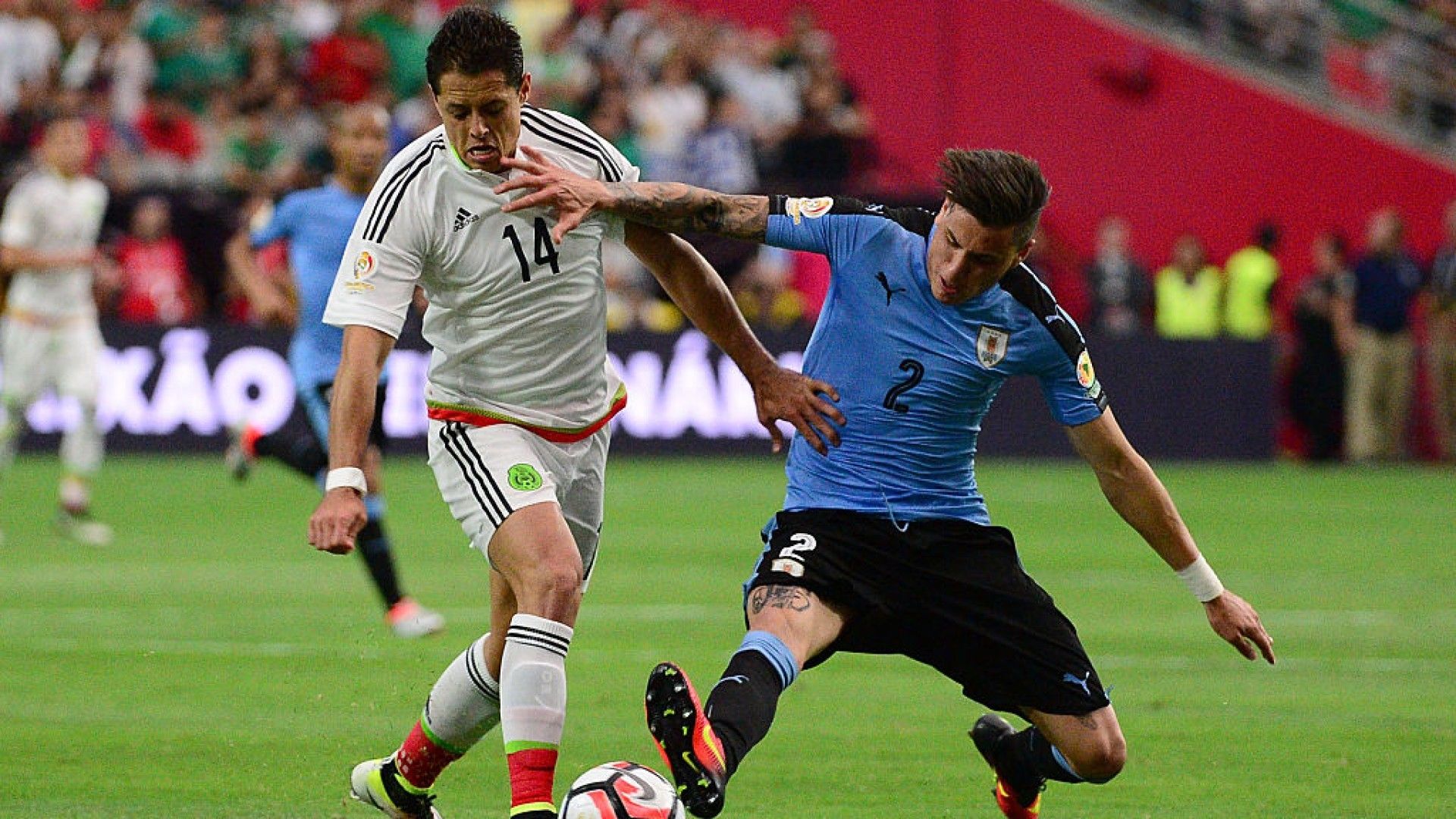 Chicharito Hernández José María Giménez México Uruguay Copa América 2016