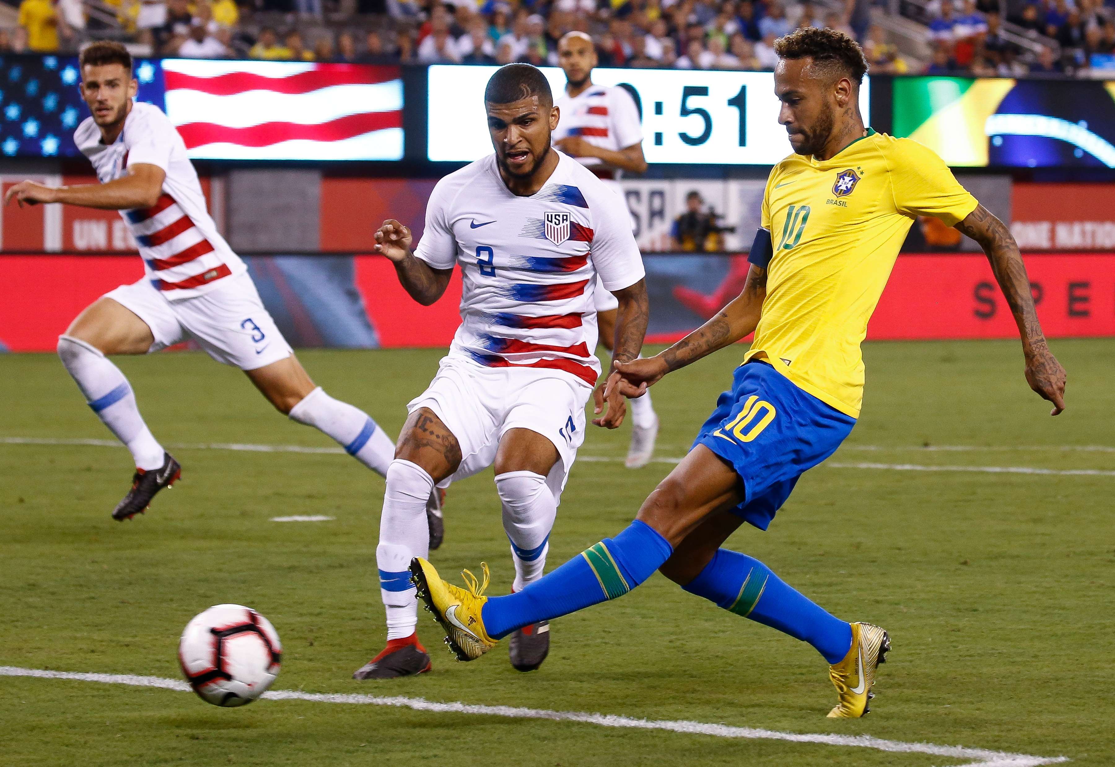 Neymar VS Yedlin