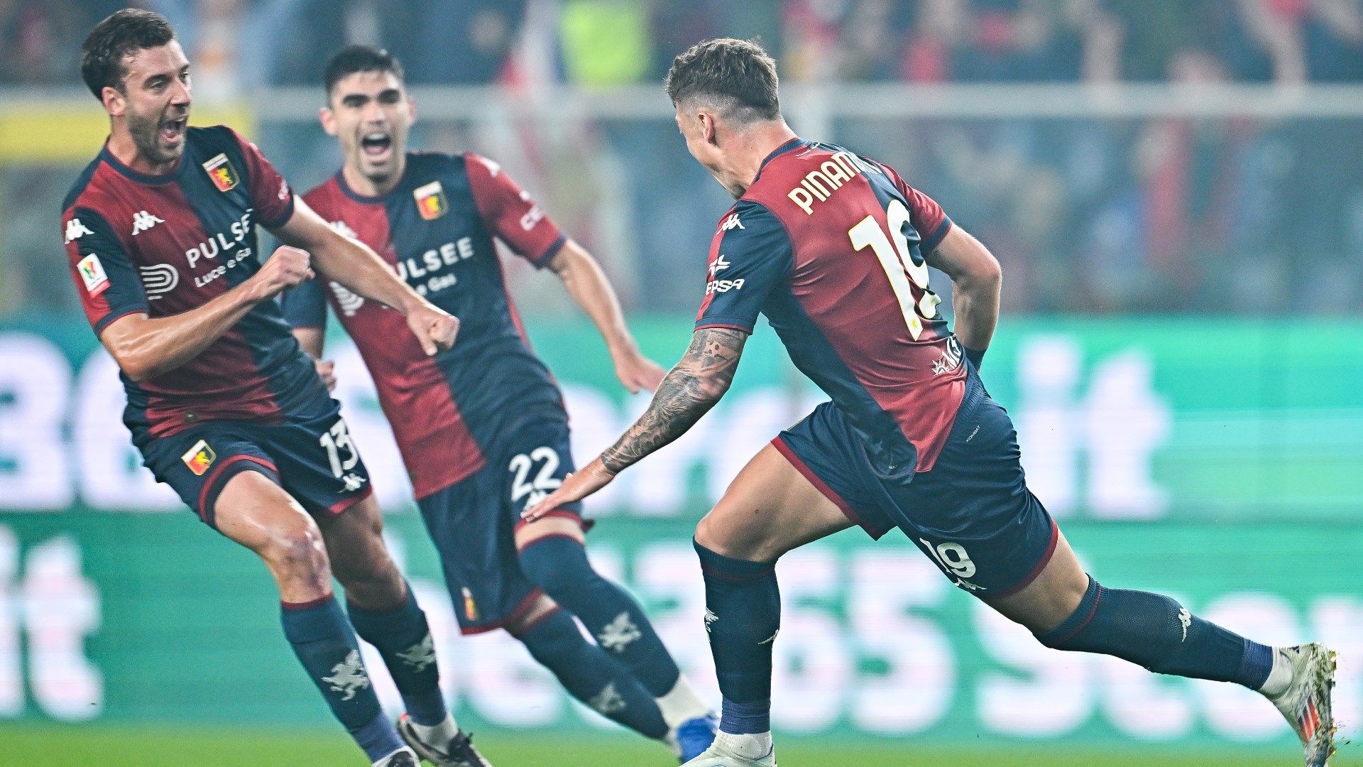 Pinamonti Genoa esultanza