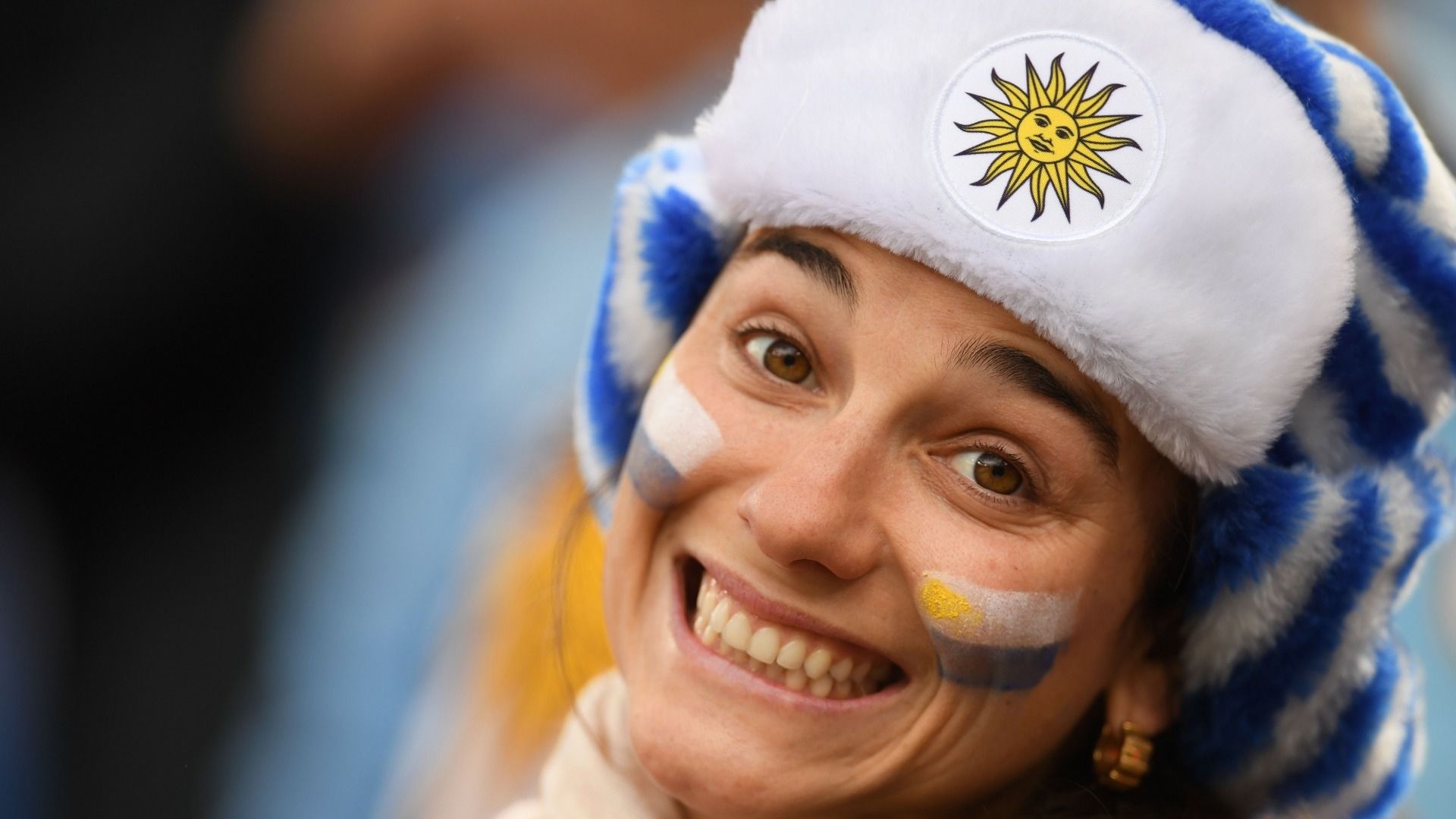 美女サポワールドカップ_エジプトvsウルグアイ_ウルグアイ1