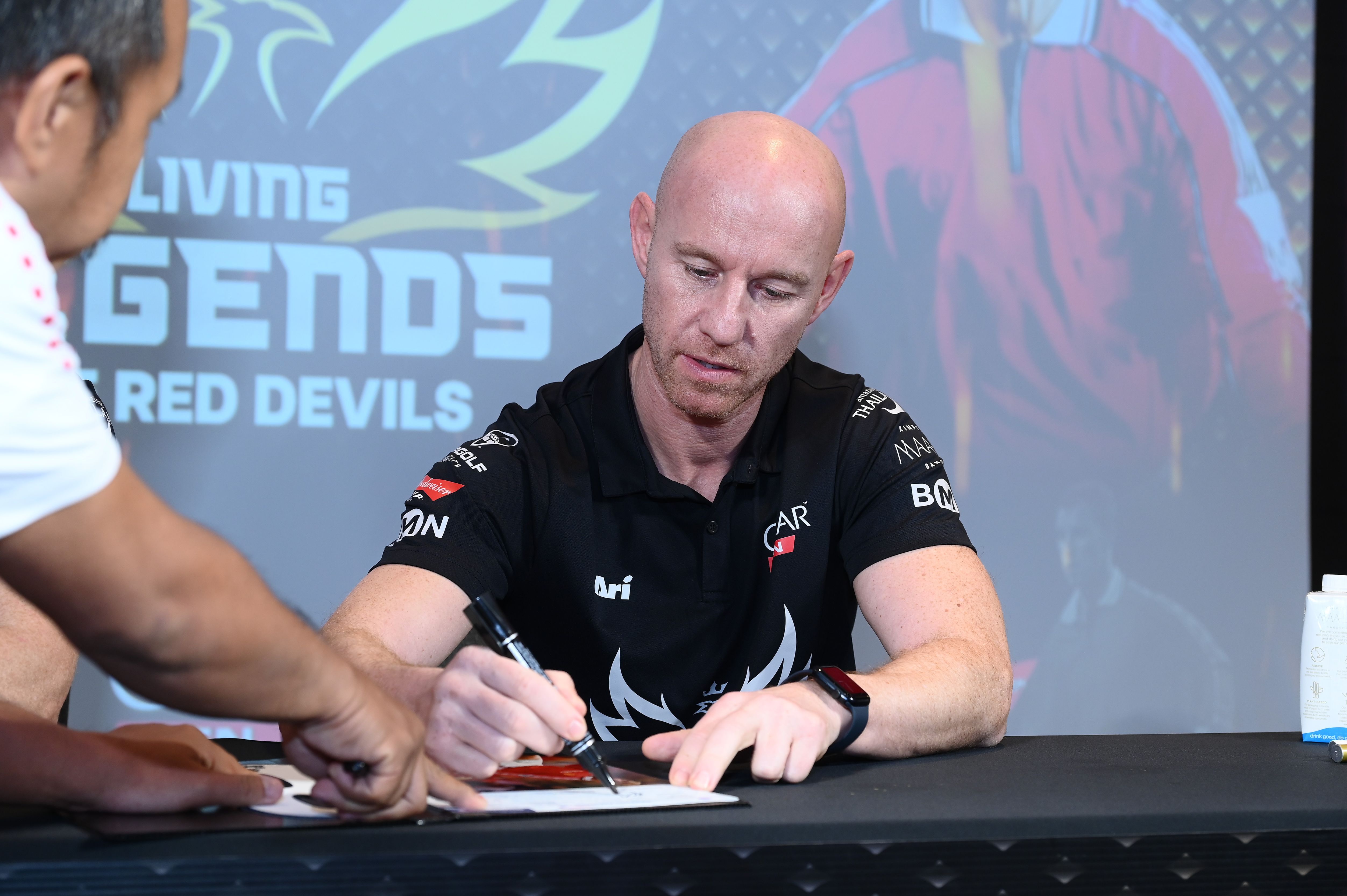 “LIVING LEGENDS: THE RED DEVILS” 8