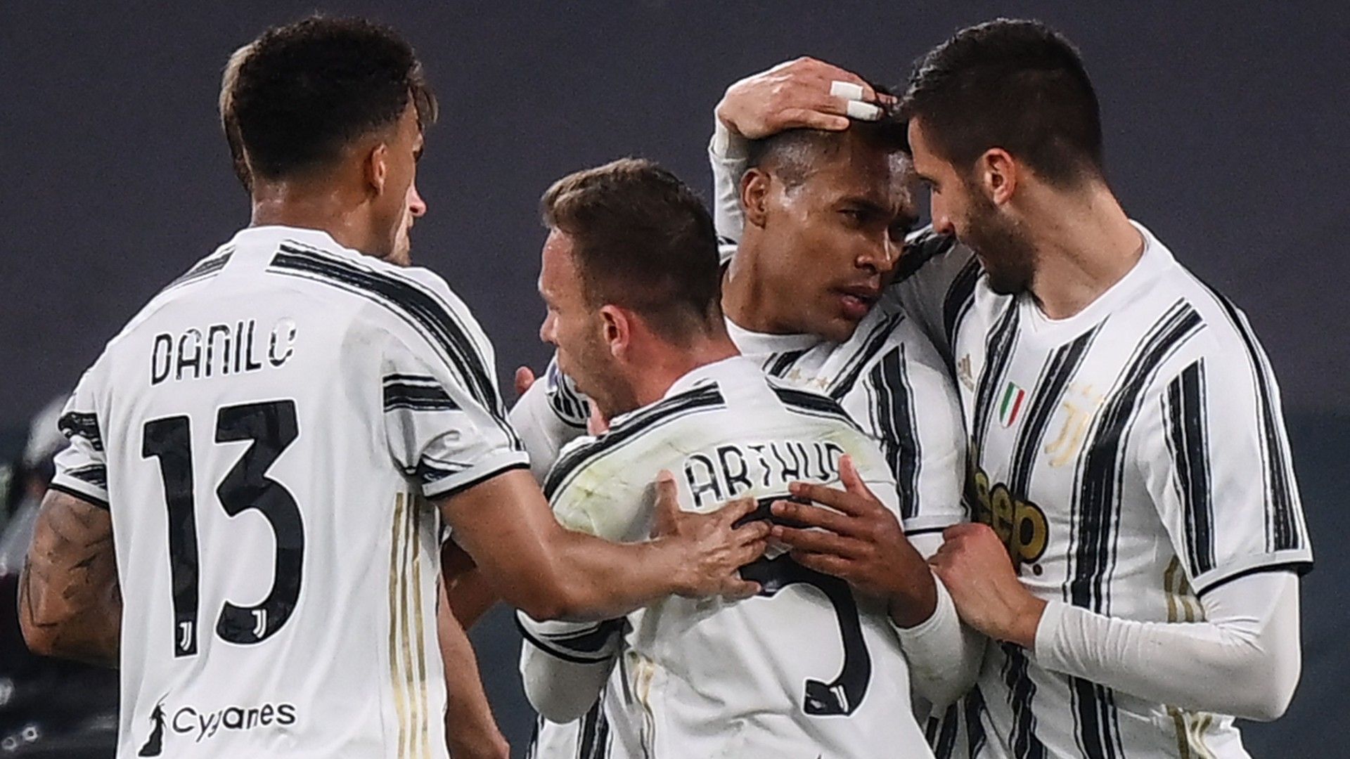 Alex Sandro Juventus 2021