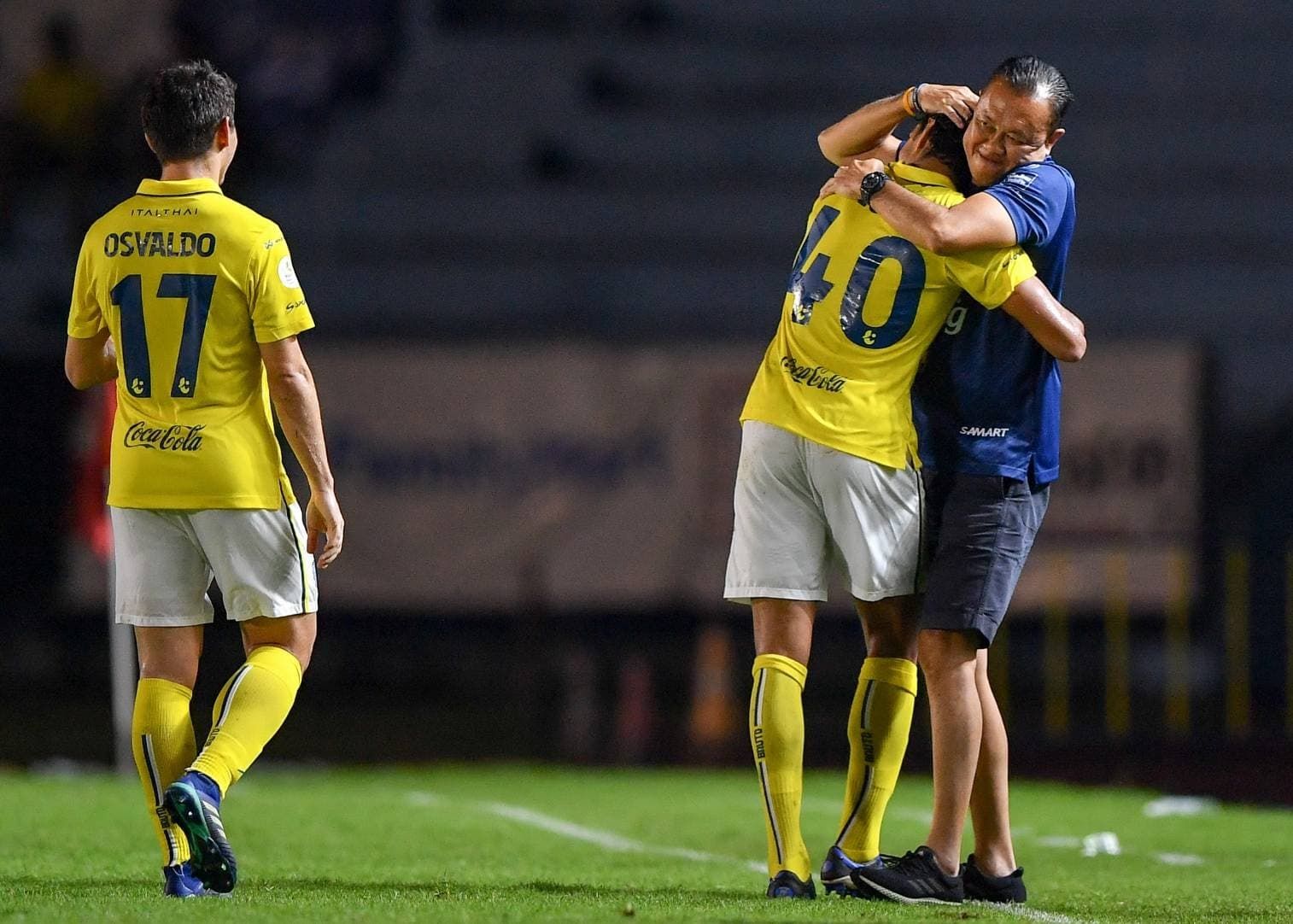 Toyota Thai League Player of the Week 33 : ดิโอโก หลุยส์ ซานโต